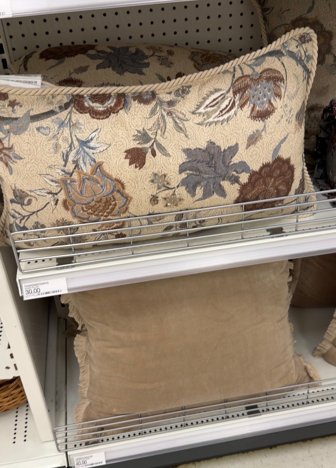 Two beautiful fall throw pillows from Targets fall collection this year! Perfect for your living room or bedroom!

#LTKHome #LTKSeasonal