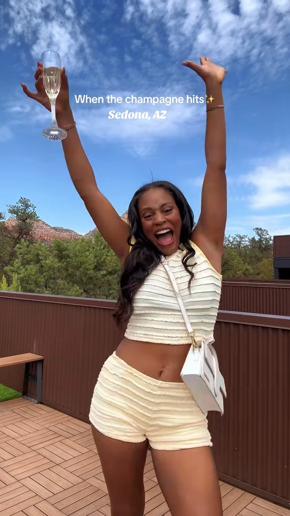 Sedona is such a fun place! 🩷✨

#LTKU #LTKTravel #LTKFindsUnder50