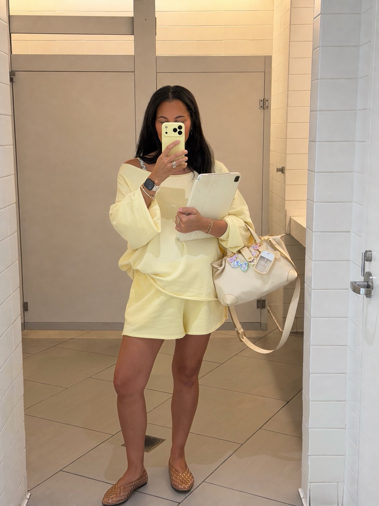 Bump travel outfit 🐣 sized up for pregnancy- wearing large top and bottoms

#LTKBump #LTKTravel #LTKdayinmylife