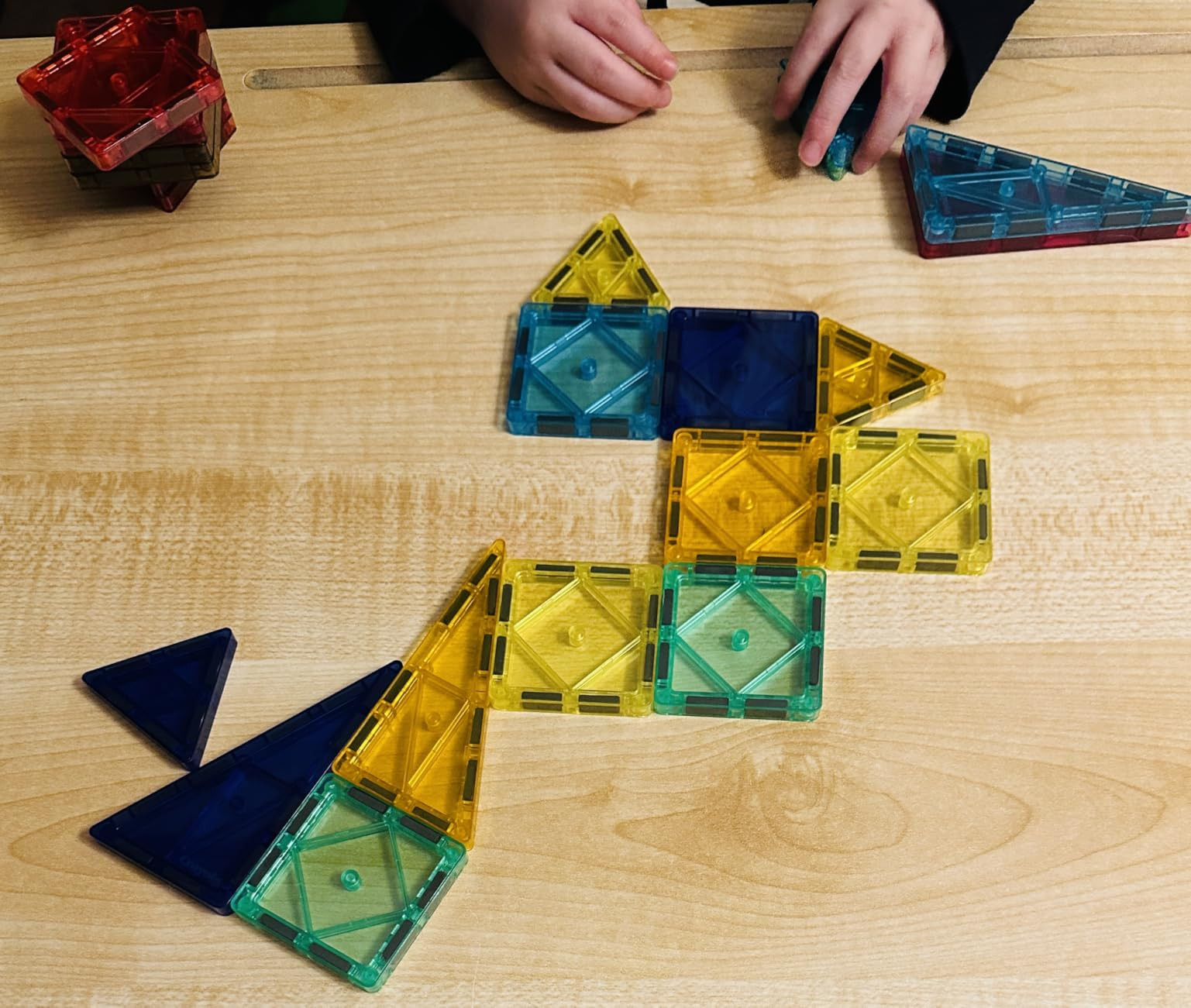 CreateOn Crayola Magnetic Tiles, Building Set for Kids, Magnetic Toys for Kids, Travel Toys, Clas... | Amazon (US)