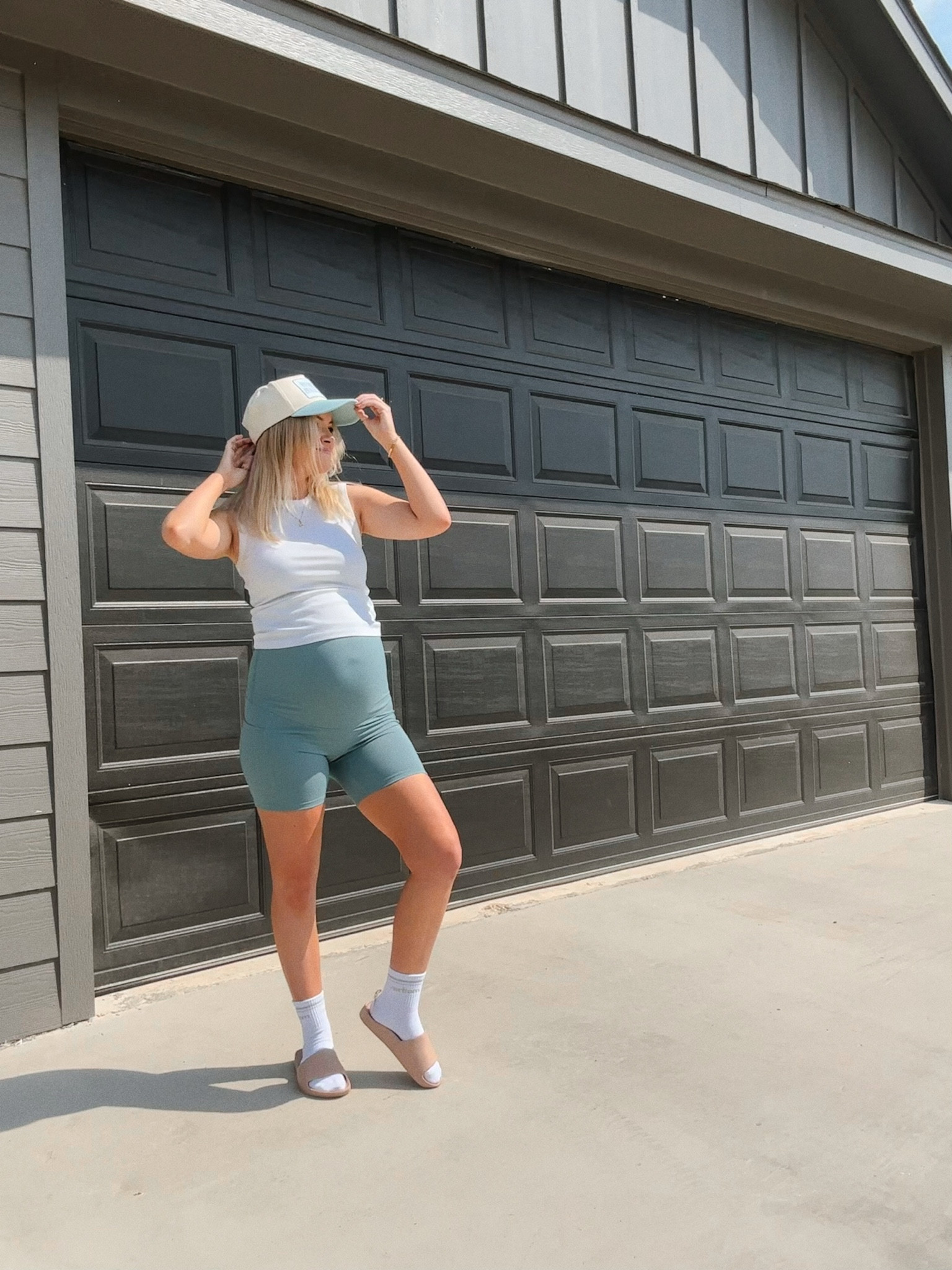 Comfiest slides ever!! Living in these all pregnancy!! 🫶🏼✨🩴
@archiesfootwear #archiesfootwear #ad #comfyshoes 

#LTKShoeCrush #LTKBump