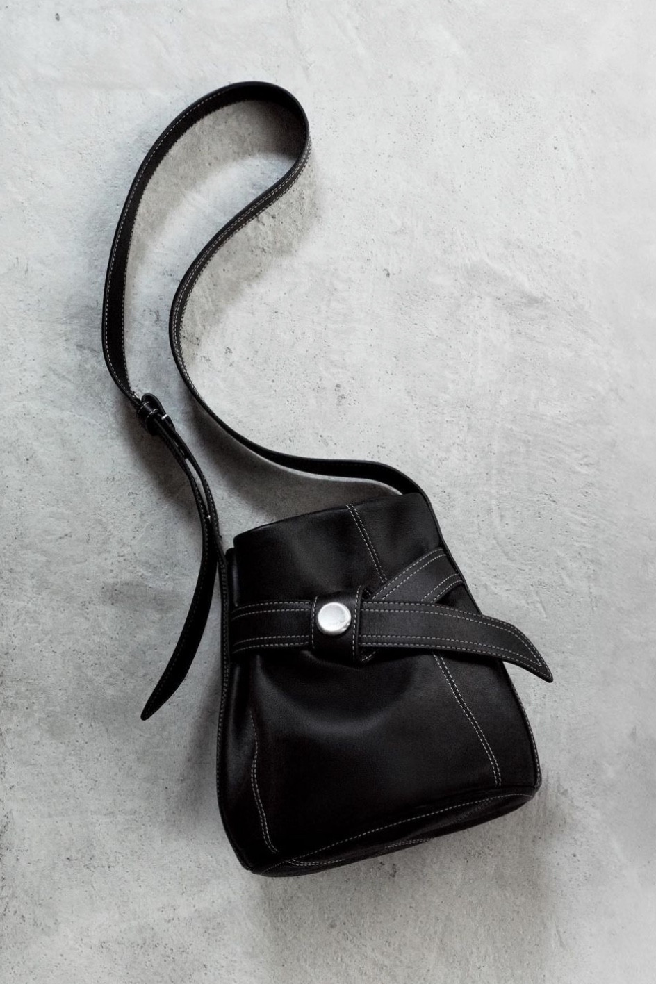 My recently favorite brand 
All pieces are easy matching whatever you are minimalist or maximalist .

Extra 20% off with code “Laborday20"

#LTKstyletip #LTKFind #LTKAsia