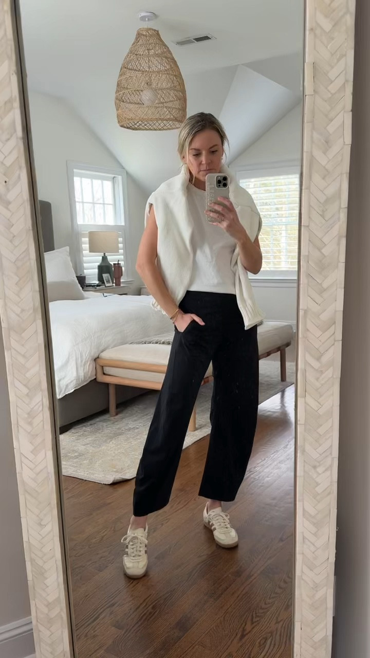 Trying out the @Ruti pants I’ve been seeing everywhere and so far I’m loving them! 
-small regular pants, tts, I’m 5’5
-small tee & sweater 
-size down 1/2 in sneakers 
-10mm earrings 

#ad

#LTKmomlife #LTKootd #LTKdayinmylife