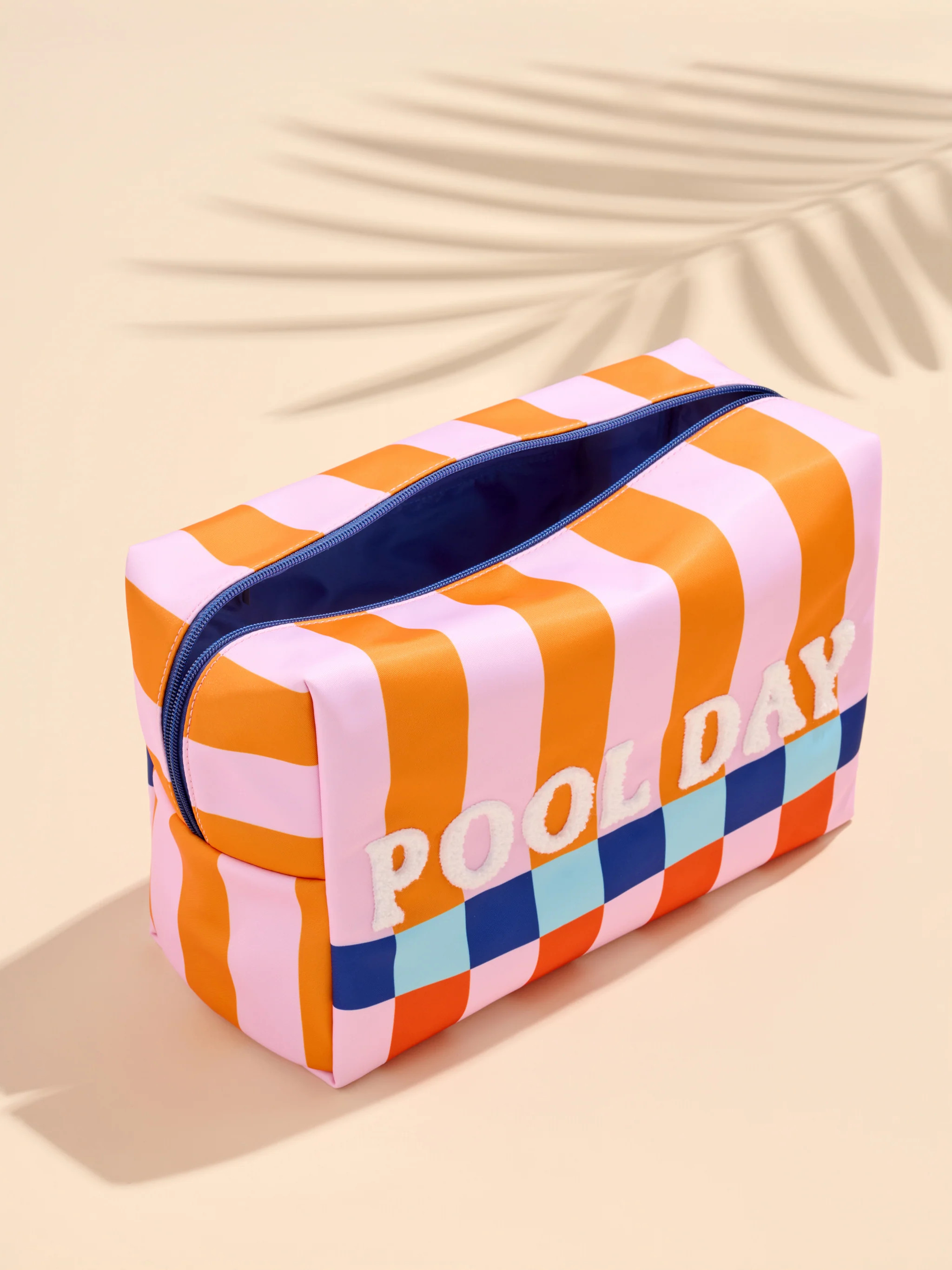 Shiraleah "Pool Day" Oversized Zip Pouch, Multi | Shiraleah