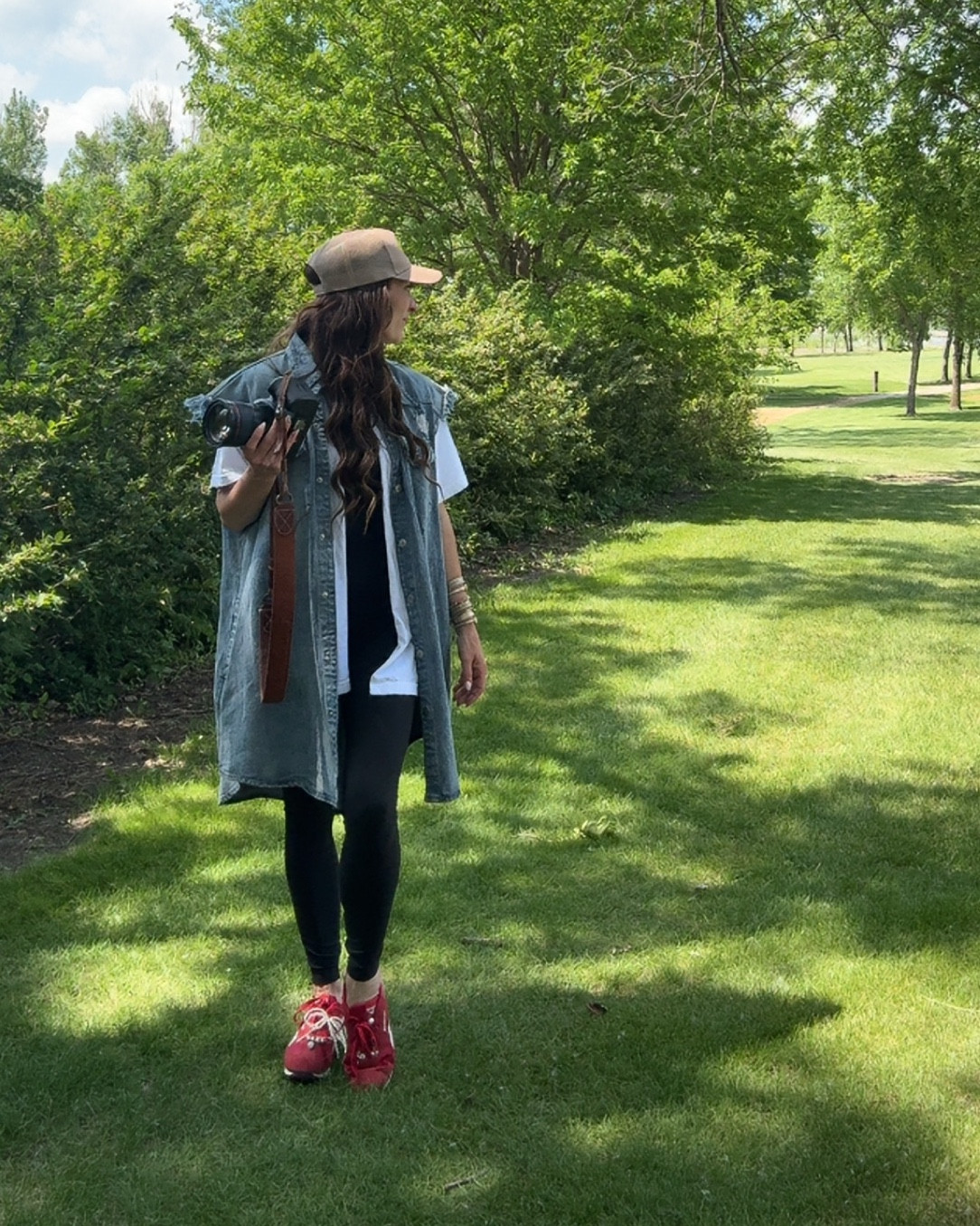 Just keeping my head on a swivel while shooting on the course today.  
Lord knows I run when I hear “fore”.

#LTKStyleTip #LTKSummerEdit #LTKActive