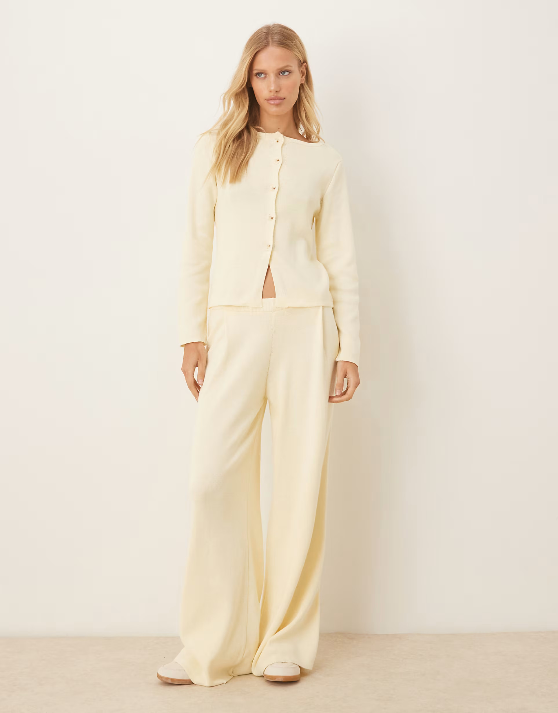 ASOS DESIGN – Strickjacke in Buttermilchgelb, Kombiteil | ASOS | ASOS (Global)