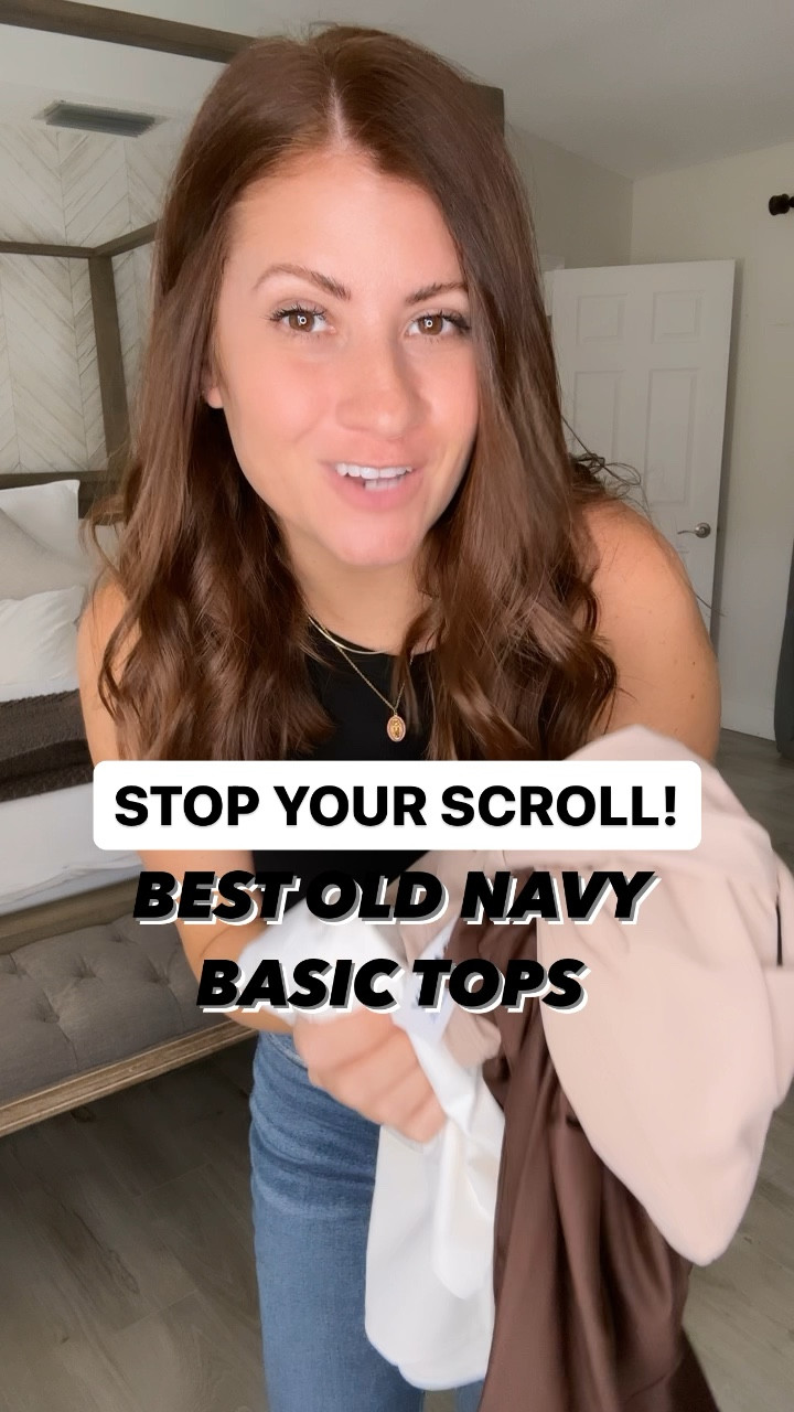 STOP YOUR SCROLL‼️ Found the best double lined comfy tops! Loving the seamless fabric and super stretchy fit! Comes in several color options and currently on sale for $12 🙌🏼 

‼️Follow me if you want to see more affordable fashion finds and try ons‼️

Top is called “cropped” but I don’t find the length cropped! I sized up 1 to medium but also think my true size small would have been just fine! 


#LTKHoliday #LTKstyletip #LTKsalealert