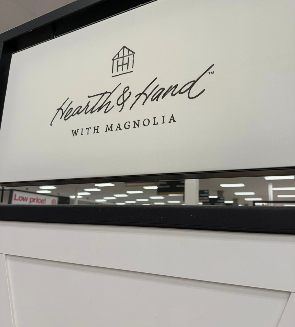 ✨⬇️ tonight at midnight — Hearth & Hand drop

the new Hearth & Hand with Magnolia collection goes live + starts shipping at midnight

yes… I will be awake for this 🚨 

these are my top picks based on past drops — the pieces that usually sell out first go fast (especially anything woven + seasonal)

#LTKHome #LTKdayinmylife