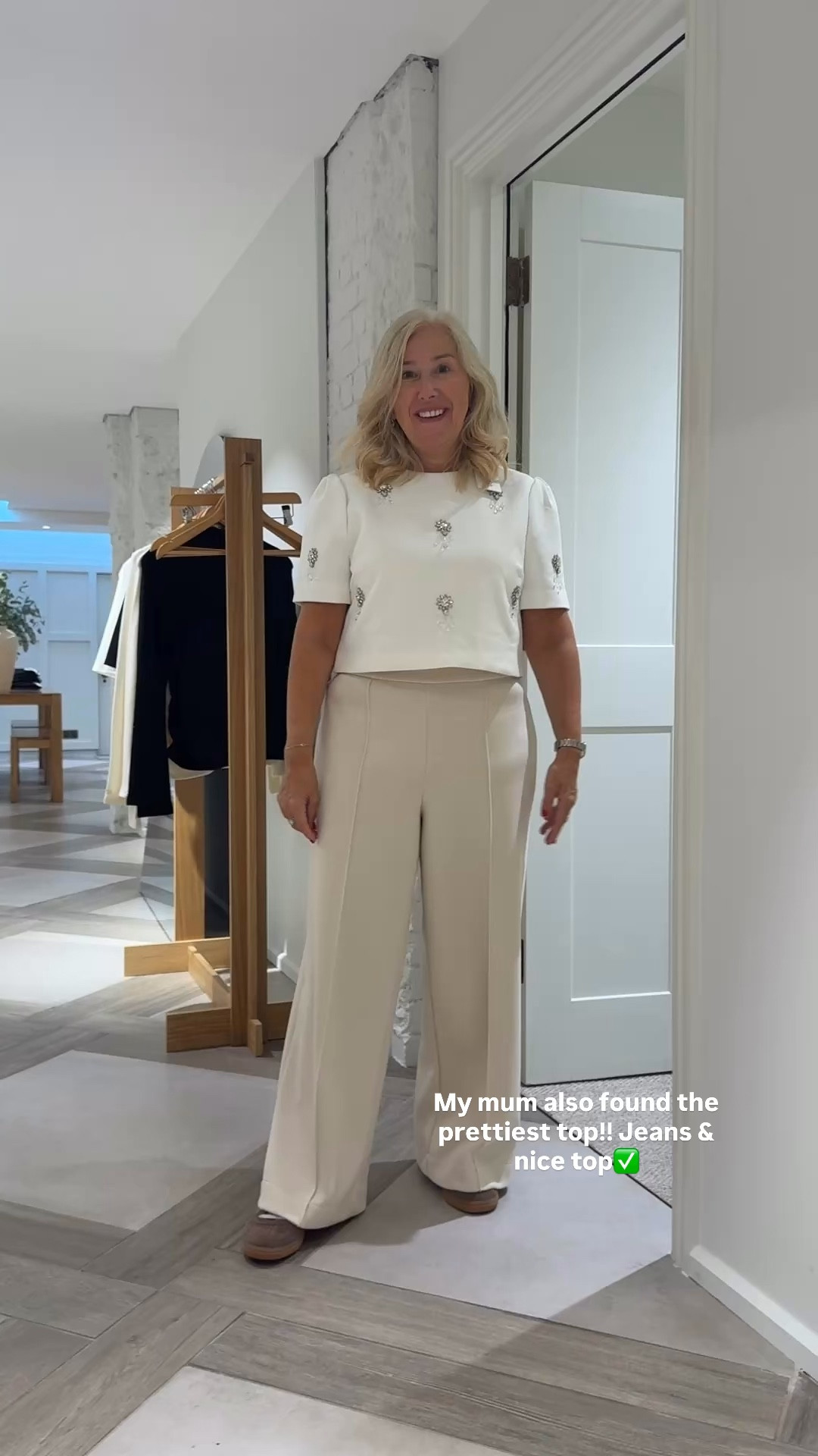 The perfect Jeans and nice top✨

#LTKwinter #LTKpartywear #LTKautumn