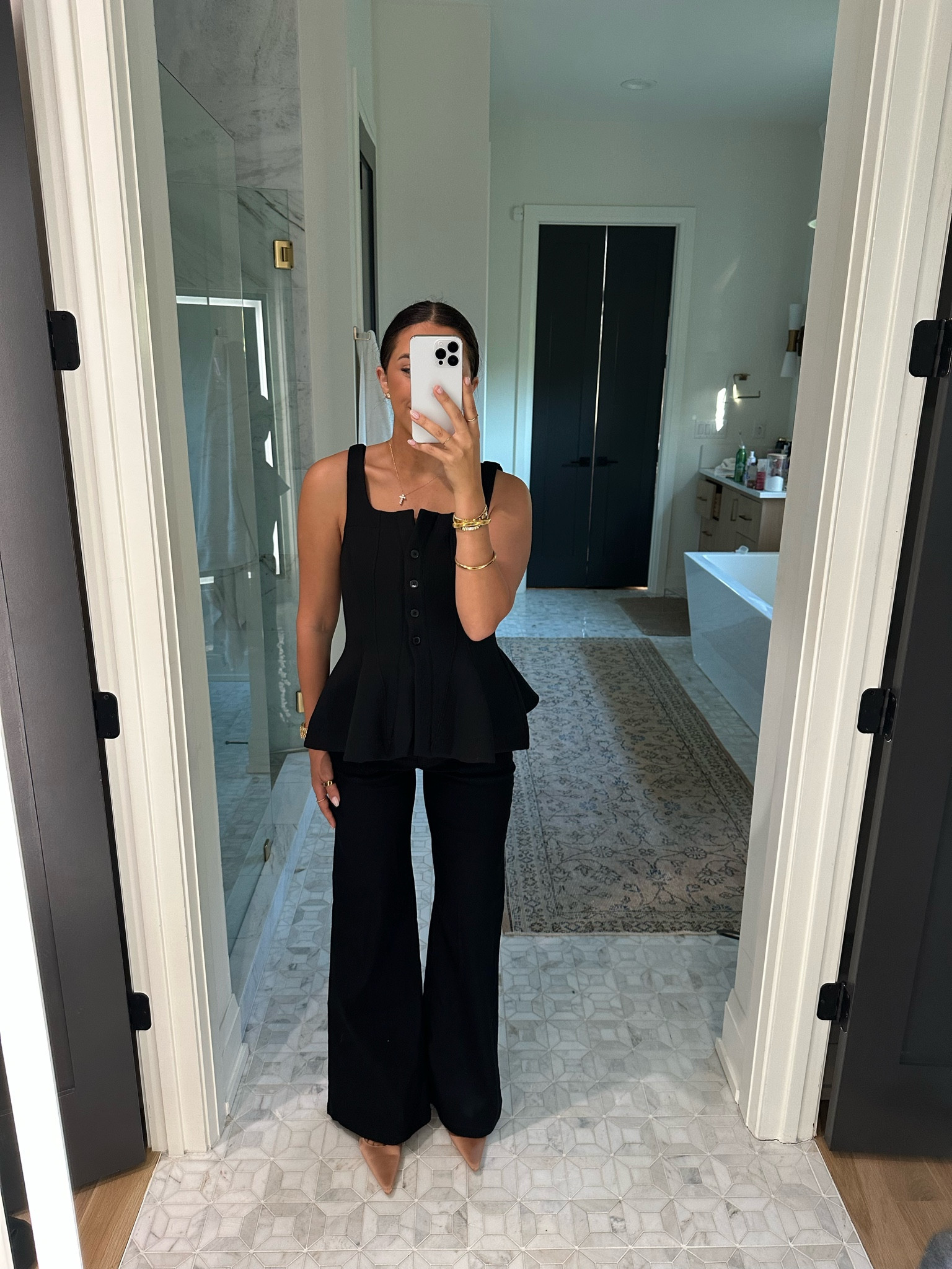 Top: small
Pants: 27

Dressupbuttercup.com #dressupbuttercup #dederaad 

#LTKStyleTip #LTKSeasonal #LTKFindsUnder100