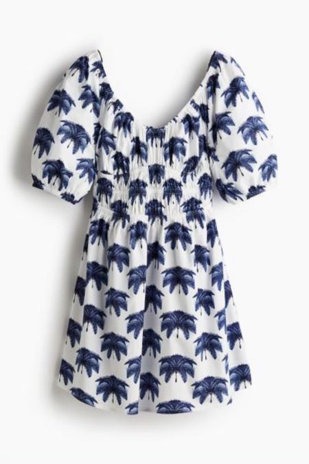 Blue and white palm tree print dress 

#LTKSeasonal #LTKstyletip #LTKfindsunder50