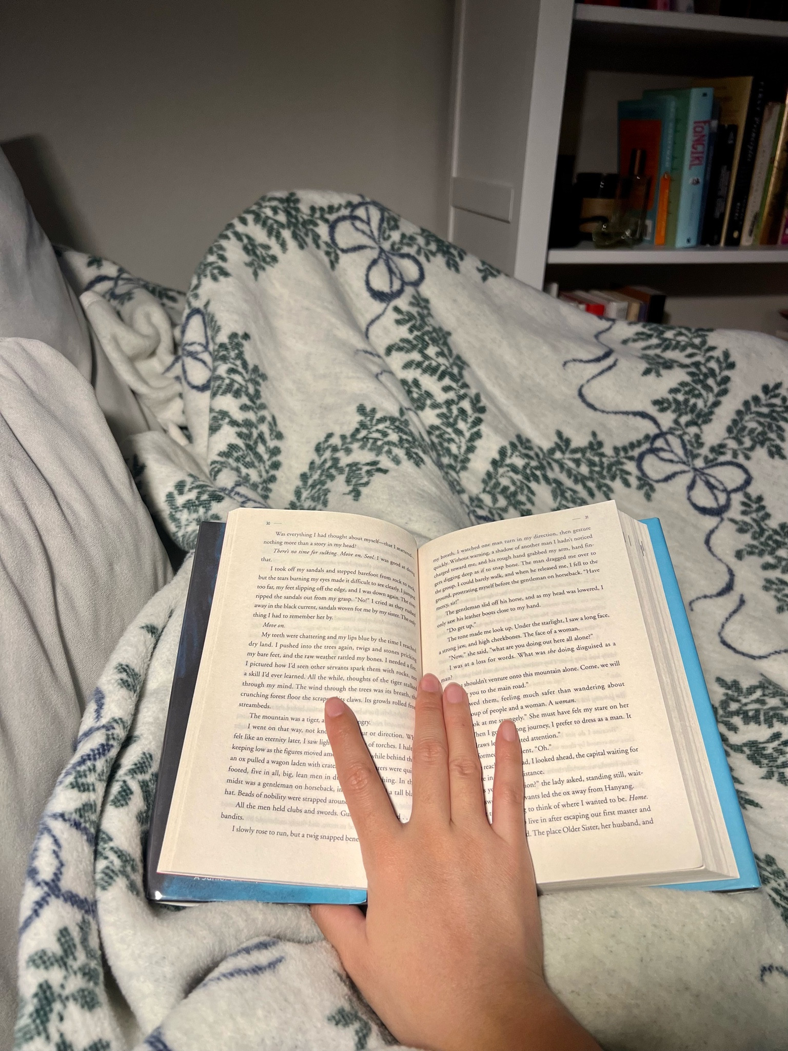 Morning reading under my new blanket. This is one of their collaboration blankets with Riley Sheehey.

#LTKHoliday #LTKhome #LTKGiftGuide