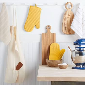 KitchenAid Ribbed Soft Silicone Oven Mitt Set, Orange Sorbet, 7.5"x13", 2 Count | Amazon (US)