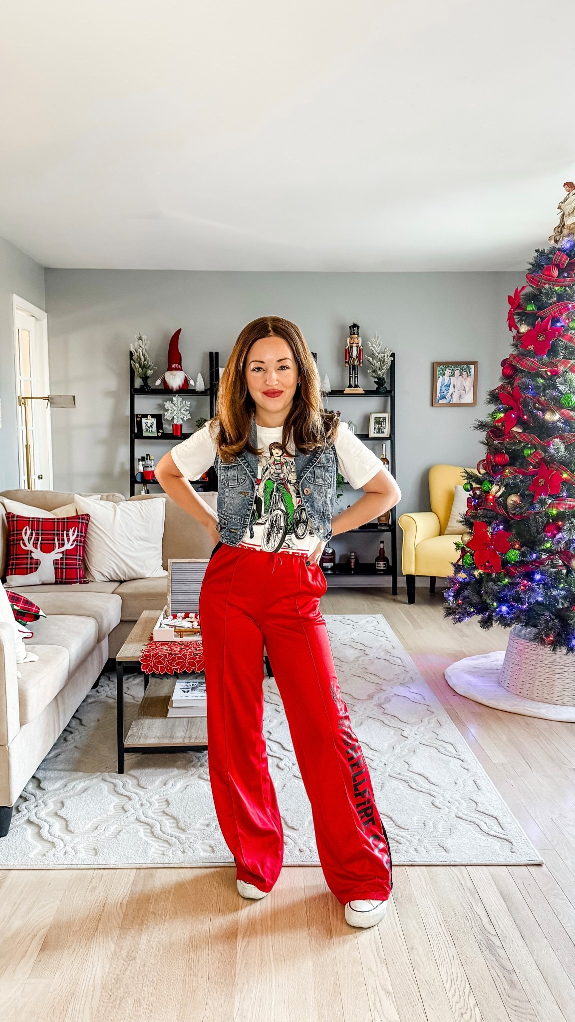 All I want for Christmas is a Stranger Things watch Party (and Steve Harrington to make it out Alive) 🚲 🍿😭 @strangerthingstv @netflix While we wait check out Well People’s revitalizing dew snow mushroom eye gel cream. It’s on Black Friday sale for $13! I need all the help I can get since I’ll probably be crying all season watching the end of this show 😭  #comedy #strangerthings #chicagogram #explore #upsidedown @influenster @wellpeople #complimentary #wellpeople @dropletteinc 

#LTKSaleAlert #LTKCyberWeek #LTKPetite