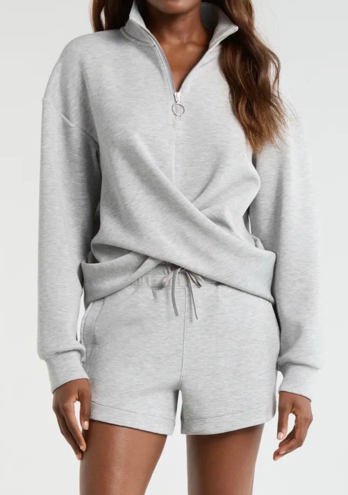 Love the shape of this sweatshirt 

#LTKselfcare #LTKActive #LTKfitnessgoals