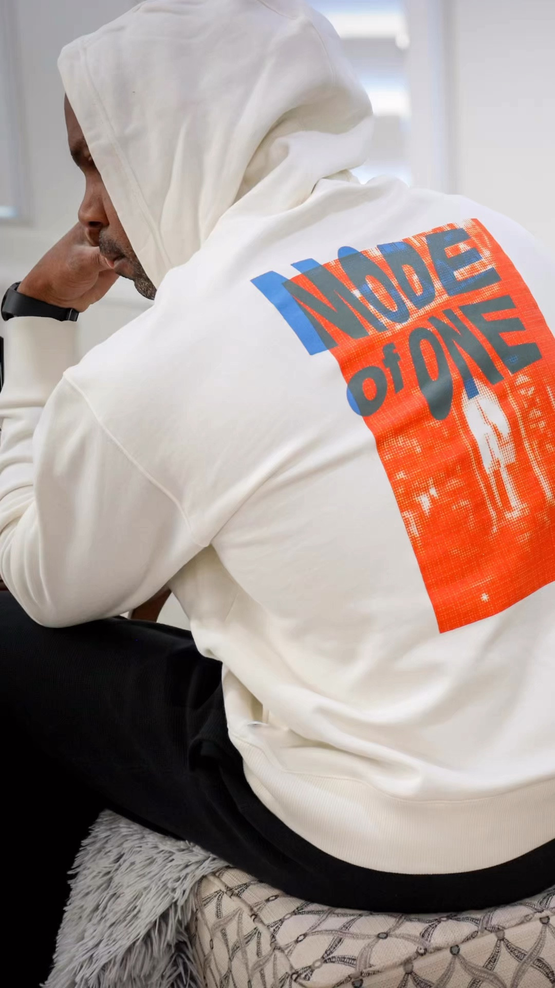 Found the hoodie I didn’t know I was missing—Macy’s Mode of One 

Comfort, style, and that perfect fit. 

Check my bio for the link or click below.

 #photooftheday #instaphoto #instagood  #mrmichaelbrown #macys #models #explorepage #explore  #mensfashion #mensstyle #menswear #menstyle #fashion #mensfashion #style #modeofone #urbanstyle #streetstyle #CasualStyle
#hoodie #NeededThis #hoodies

#LTKStyleTip #LTKMens