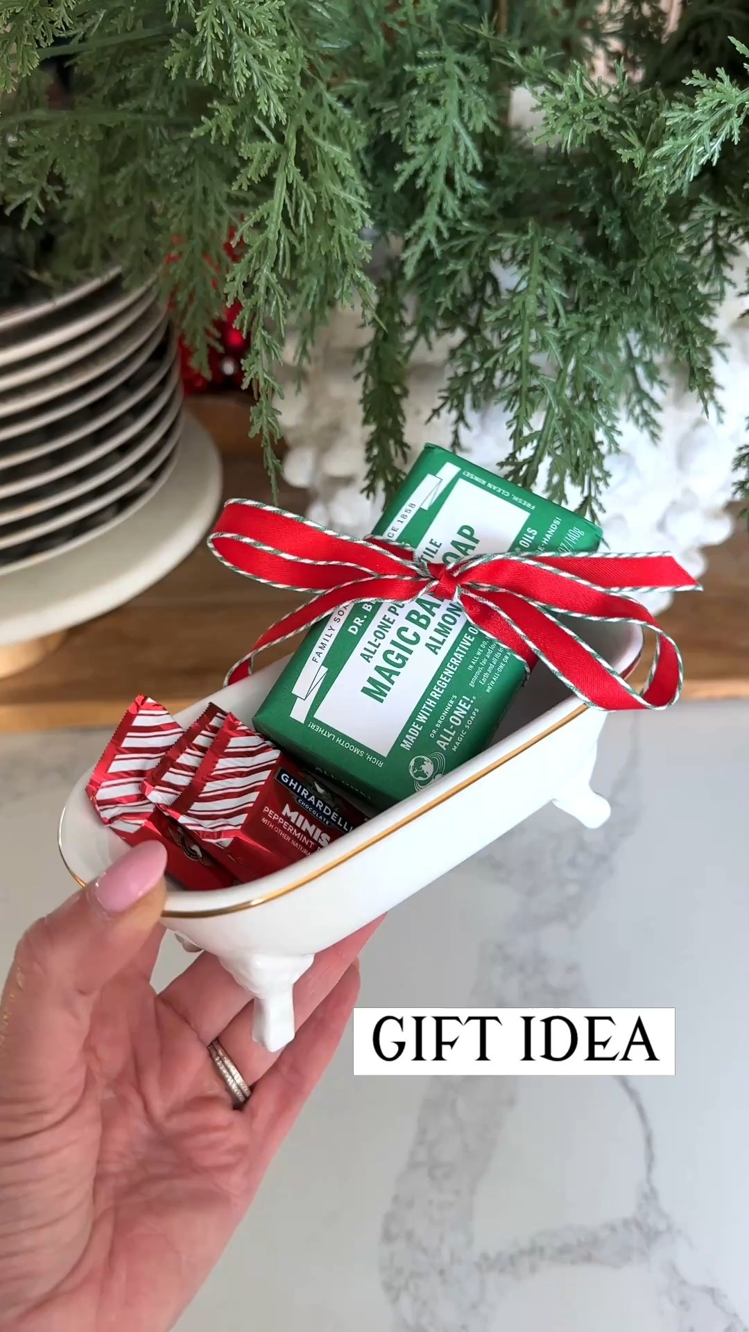 Easy gift idea for neighbors, girlfriends, teachers, etc!
.


#LTKHome #LTKFindsUnder50 #LTKGiftGuide