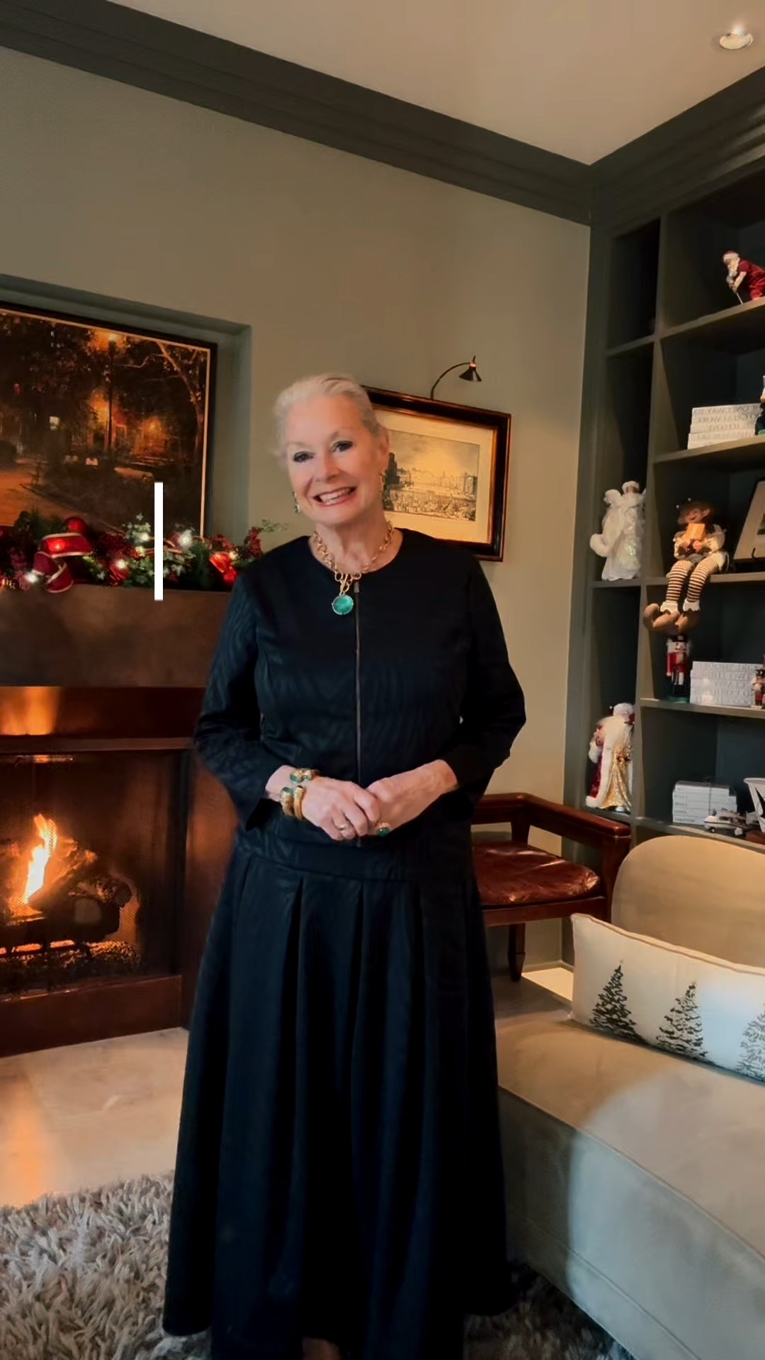 Dressing up for Christmas .

#LTKootd #LTKHoliday #LTKOver40