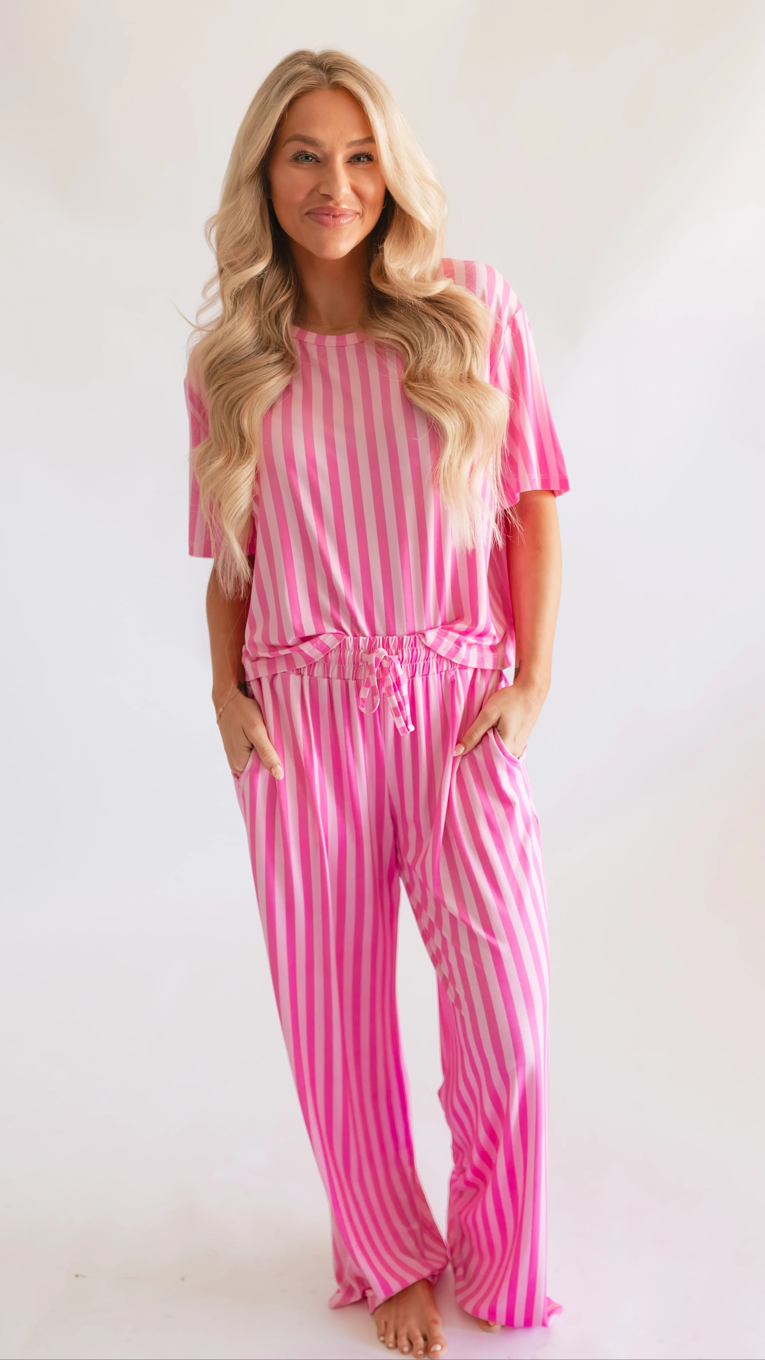 Women's T-Shirt and Pants Set in Pink Paradise | Silks Design