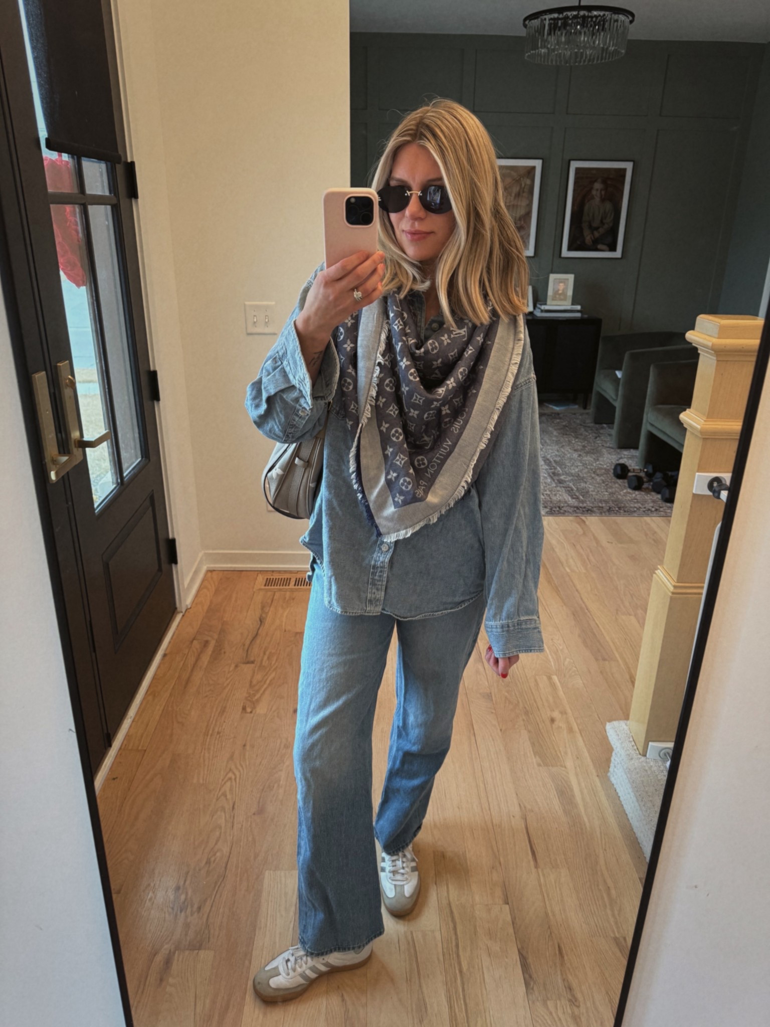 Casual outfit 
Winter style 
@Aritzia 


#LTKgrwm #LTKdayinmylife #LTKootd