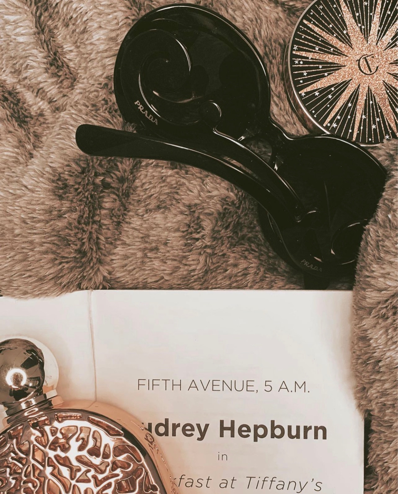 Favorites 🖤
Sunnies : Prada Minimal Baroque 
Perfume : Micallef Glamour
Limited edition highlighter: Charlotte Tilbury 

#LTKbeauty #LTKGiftGuide #LTKstyletip