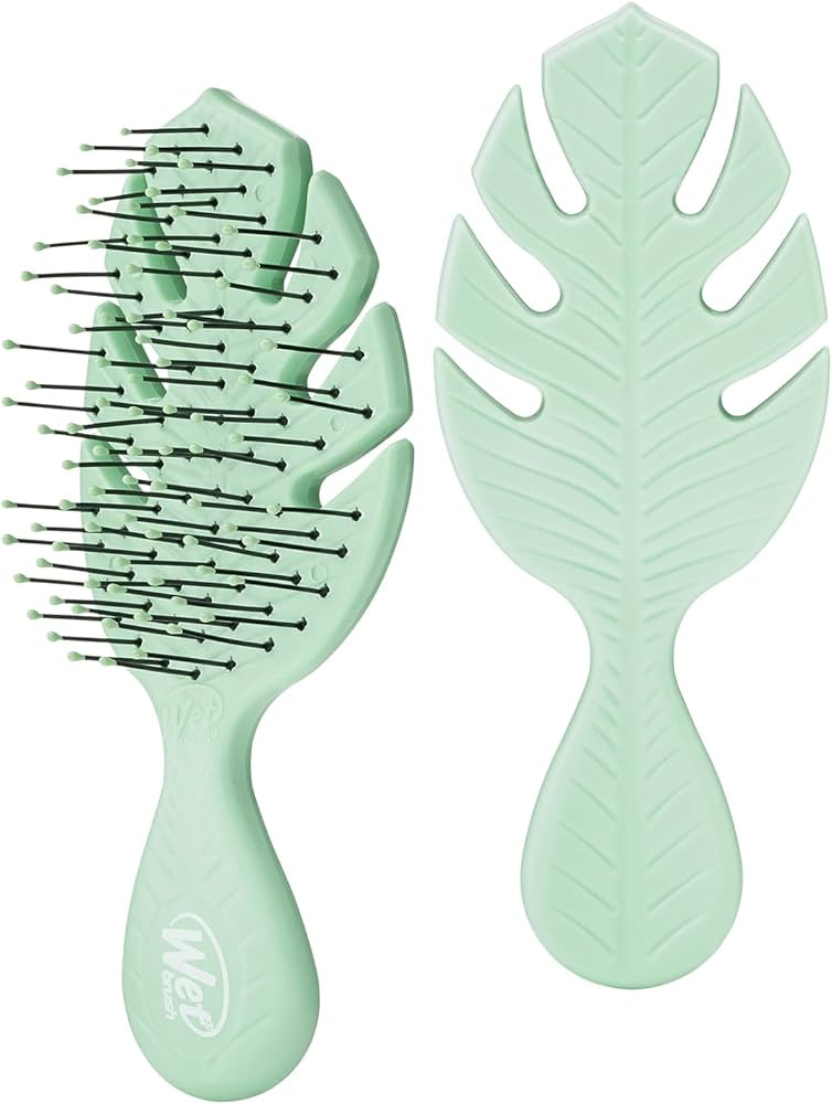 Wet Brush Go Green Mini Detangler, Green - Detangling Travel Hair Brush - Ultra-Soft IntelliFlex ... | Amazon (US)