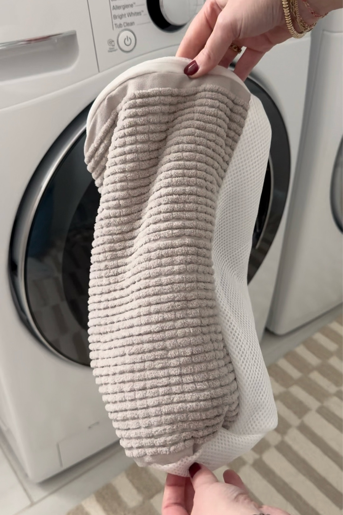 Amazon shoe washing bag 👟🫧 

Amazon finds, Amazon home, Amazon gadget, Amazon favorites, laundry, laundry hacks, laundry room, shoes

#LTKfindsunder100 #LTKhome #LTKfindsunder50