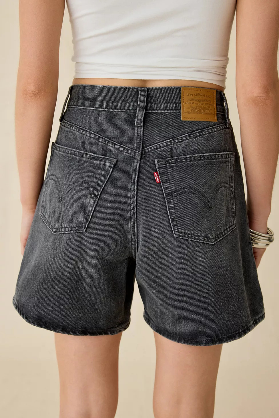 Levi’s® High-Rise Baggy Shorts | Urban Outfitters (US and RoW)