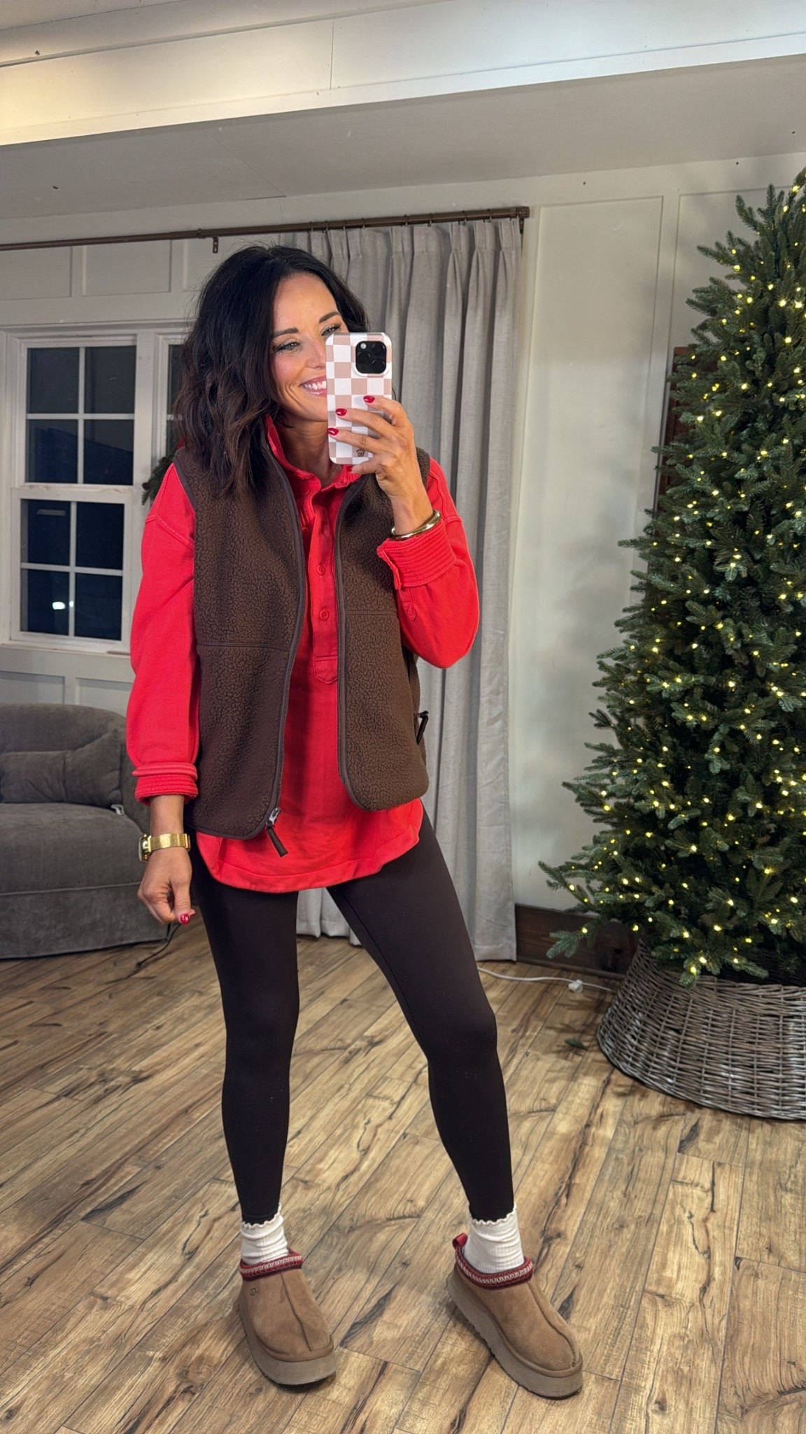 Been loving this vest from Amazon for added layers in this colder weather! Love that it’s Sherpa feeling but not too thick that you can’t move in it or can’t layer. Zipper closure front and pockets! Aprilwilks VintagePickin Amazon fashion finds women’s Amazon fashion viral Amazon fashion finds winter fashion finds women’s gift ideas women’s gifting Christmas gifts for women holiday gift ideas 

#LTKActive #LTKSeasonal #LTKHoliday