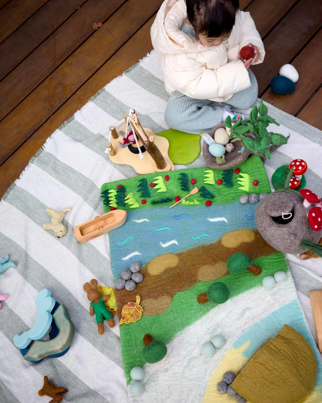Felted Bear Cave Play Mat Playscape, We're Going on a Bear Hunt Playscape, Waldorf Inspired Play ... | Etsy (US)