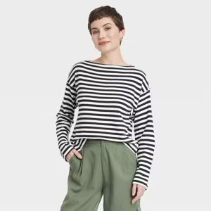 Women's Long Sleeve Boat Neck T-Shirt - Universal Thread™ | Target