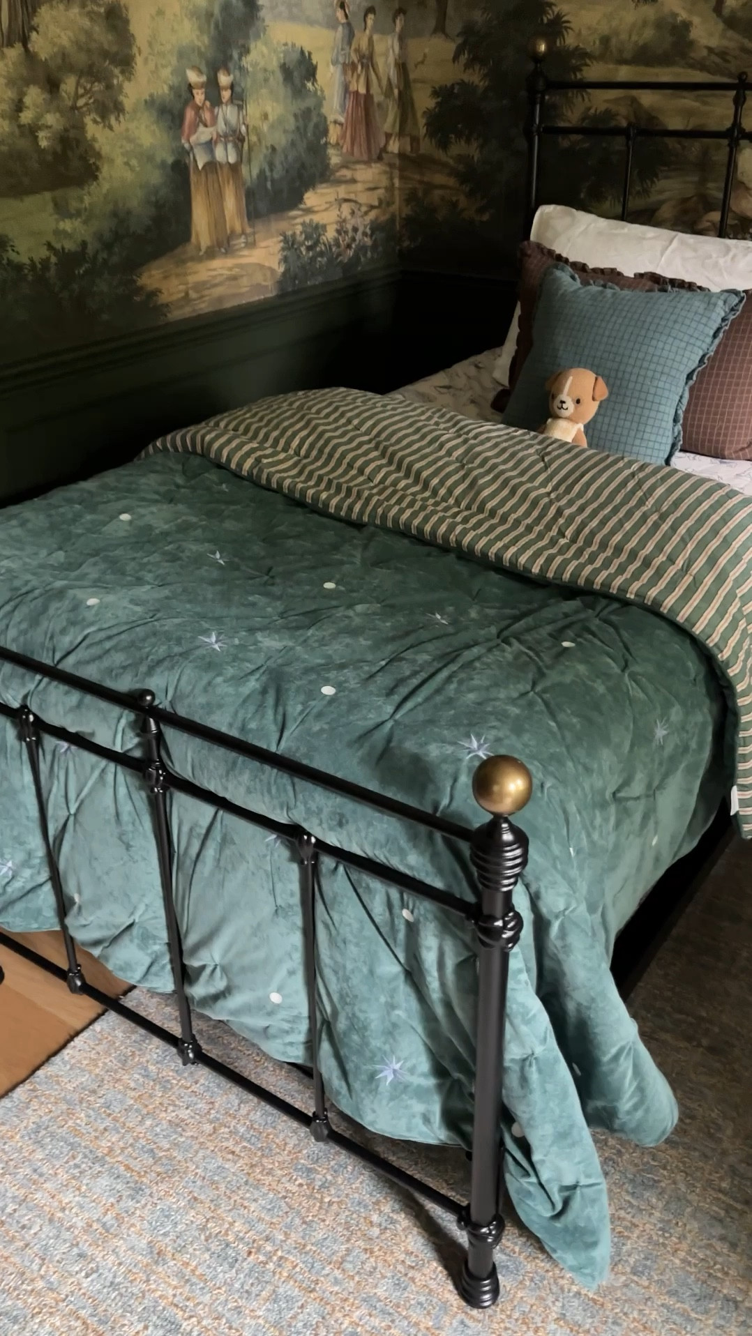 These iron beds from our CLJ + Pottery Barn Lids collection have my heart 🤎

#LTKStyleTip #LTKHome #LTKKids
