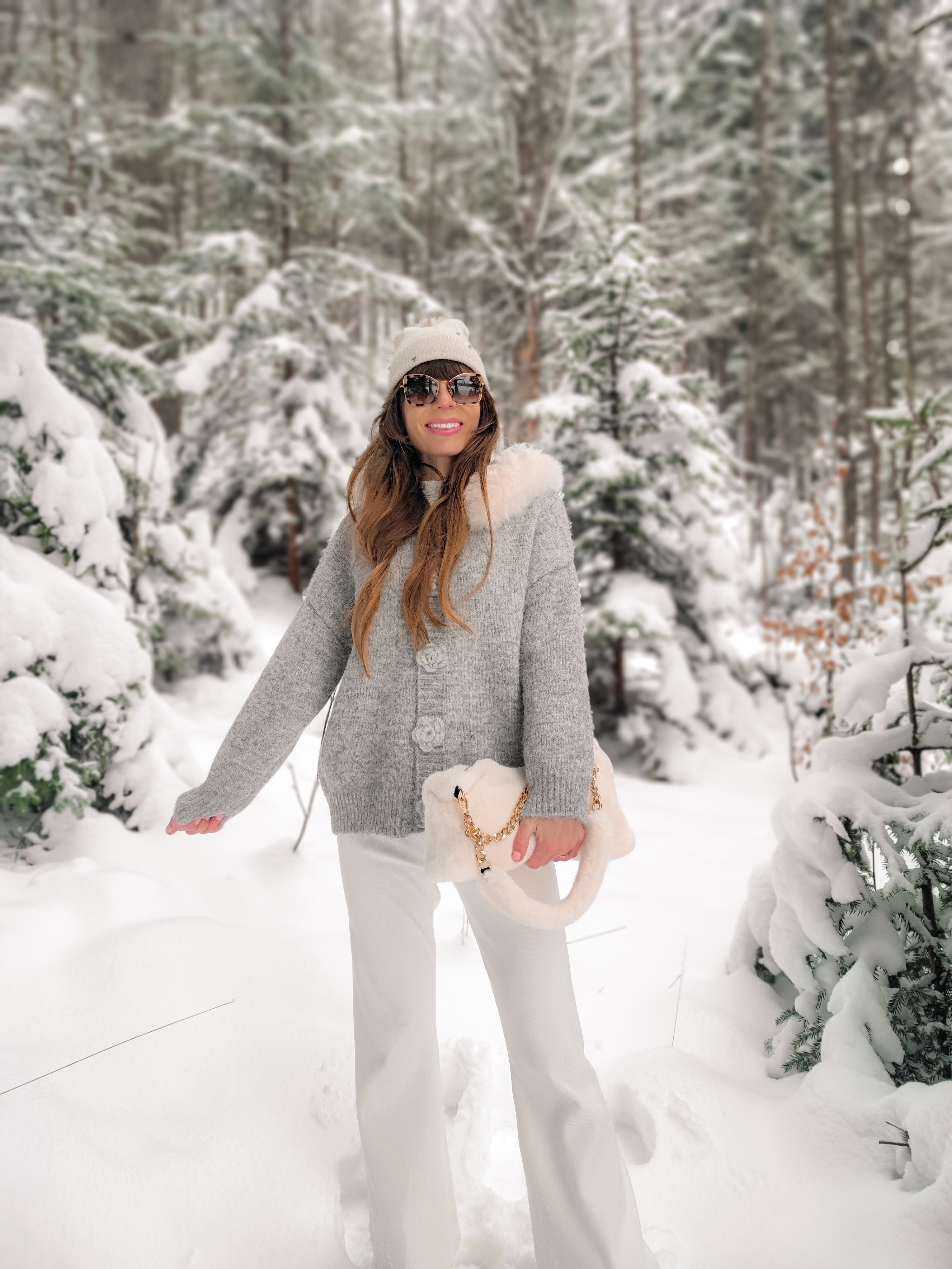 Casual winter outfit idea for your mountains getaway 🤍❄️Chicwish grey fur hooded cardiganChicwish white turtleneck topChicwish white pantsWhite wide leg pantsKnitted pantsFaux fur bagWhite beanie Casual winter outfit ideasWinter styleWinter outfitsMiu Miu sunglasses Snow boots

#LTKSeasonal #LTKStyleTip #LTKFindsUnder50