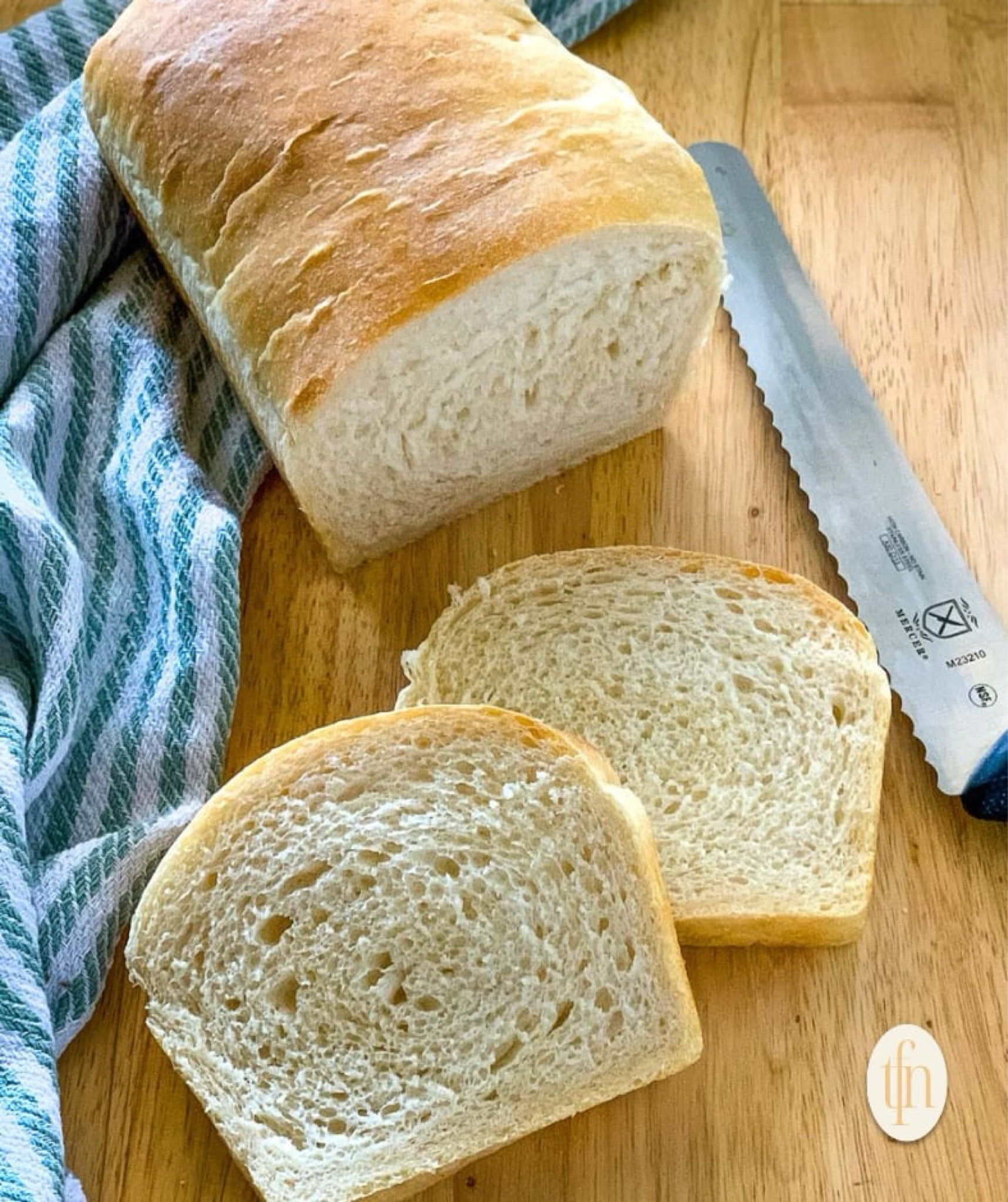 Introducing the Bread Knife - the ultimate budget-friendly kitchen essential! Slice through loaves effortlessly. Check this out!

#LTKHome #LTKFindsUnder50 #LTKFindsUnder100