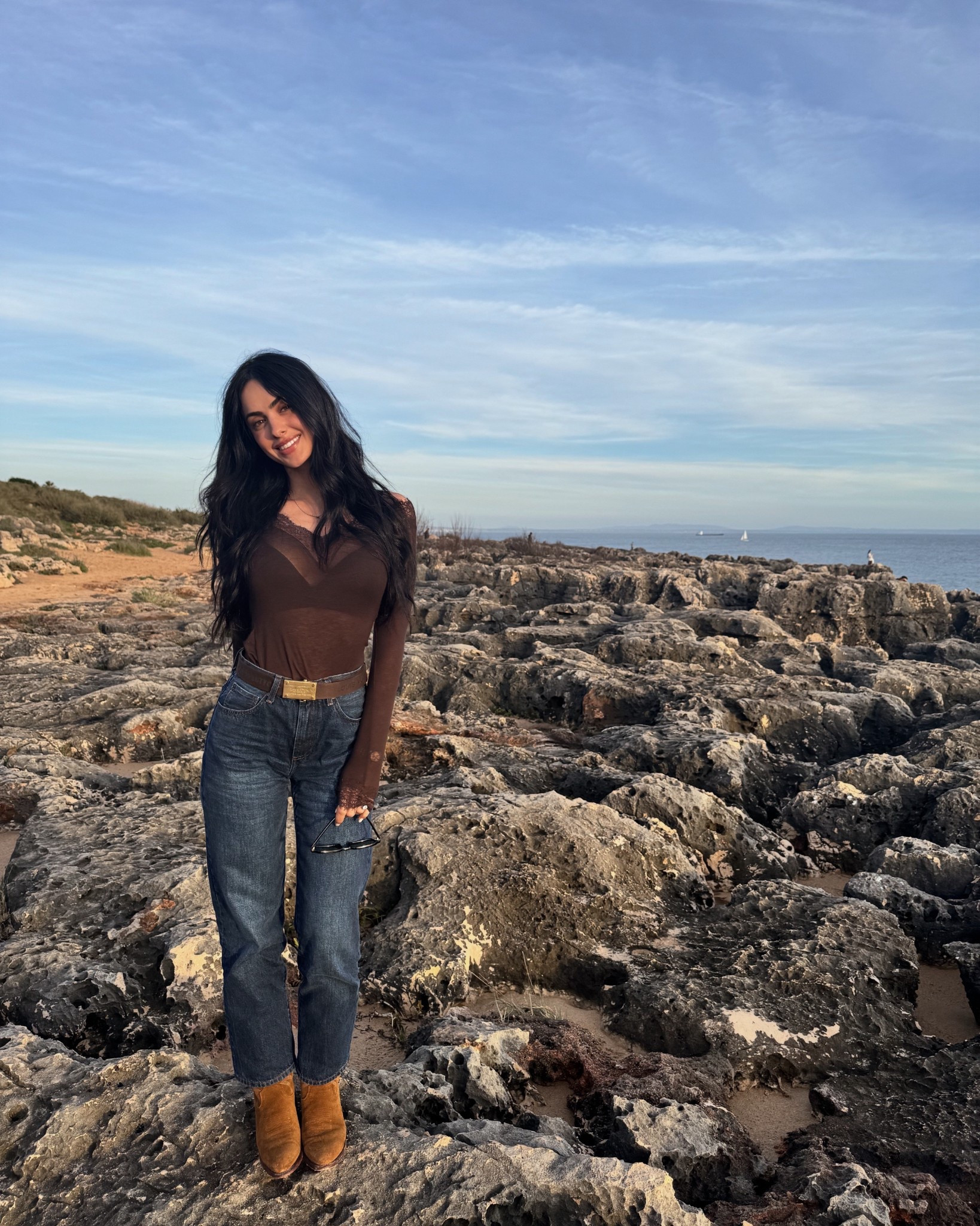 My go to jeans lately! 

#LTKFindsUnder100 #LTKStyleTip