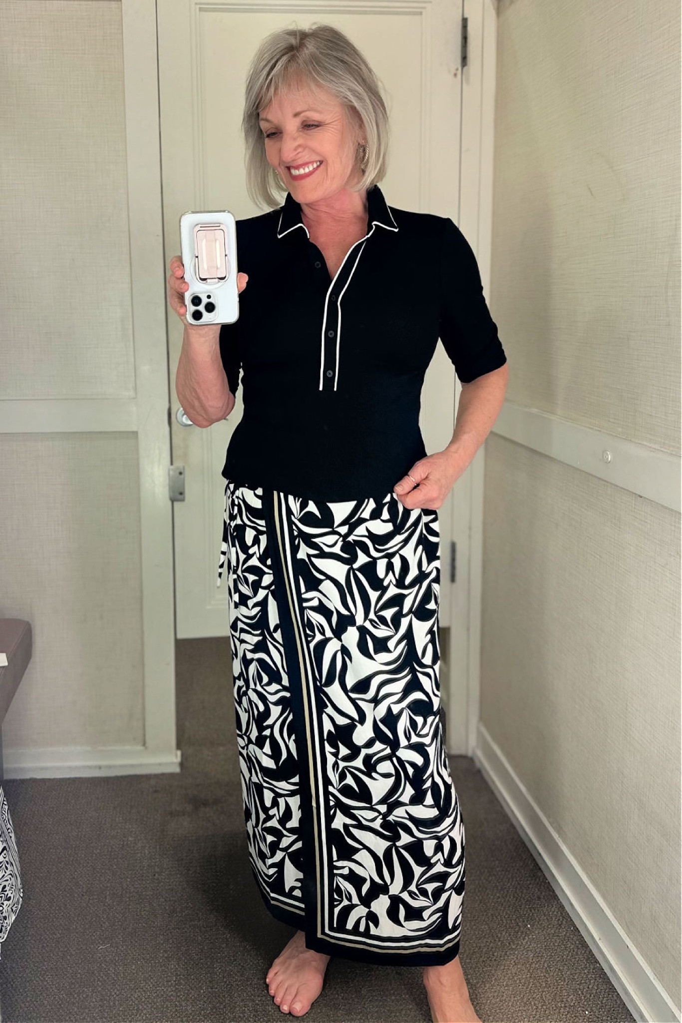 Loft ribbed polo size M, abstract swirl column wrap skirt size 6

#LTKover40 #LTKSeasonal #LTKstyletip