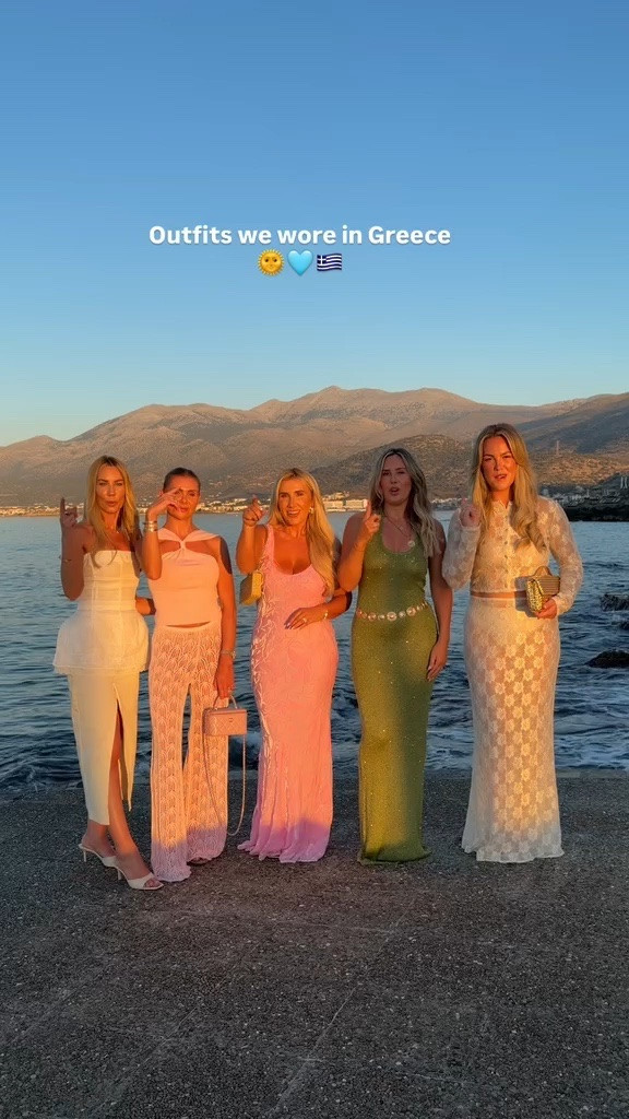 Outfits we wore in Greece 🩵

Holiday outfits, summer dress, maxi dress, evening outfit, euro summer, girls trip

#LTKuk #LTKsummer #LTKdresses