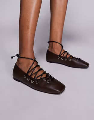Public Desire lace up shoes in distressed brown | ASOS | ASOS (Global)