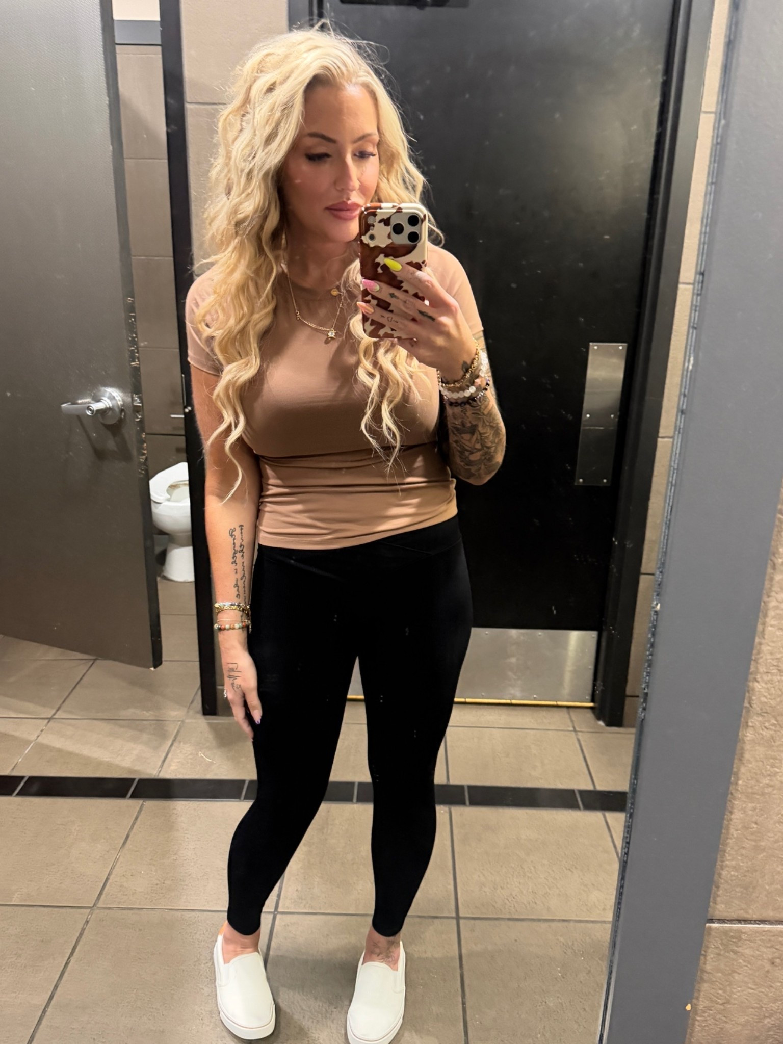 Mid day fit change

#LTKootd #LTKmomlife #LTKdayinmylife