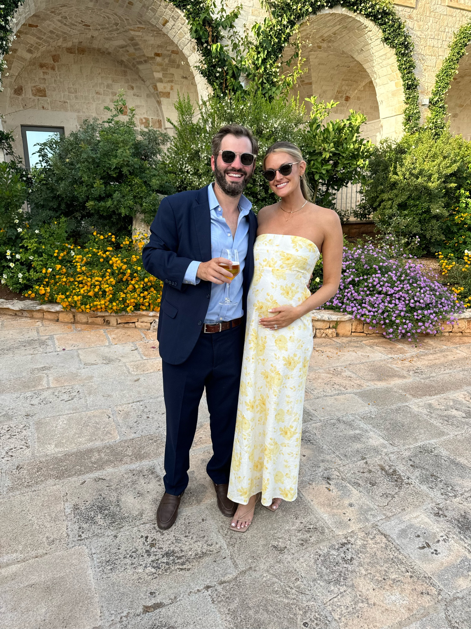 Perfect butter yellow dress for summer. Under $150 and bump friendly  

#LTKSeasonal #LTKBump #LTKWedding