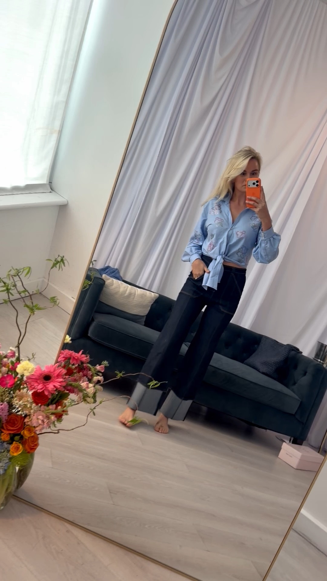 I could live in these jeans...and top 🩵

#LTKgrwm #LTKootd #LTKdayinmylife