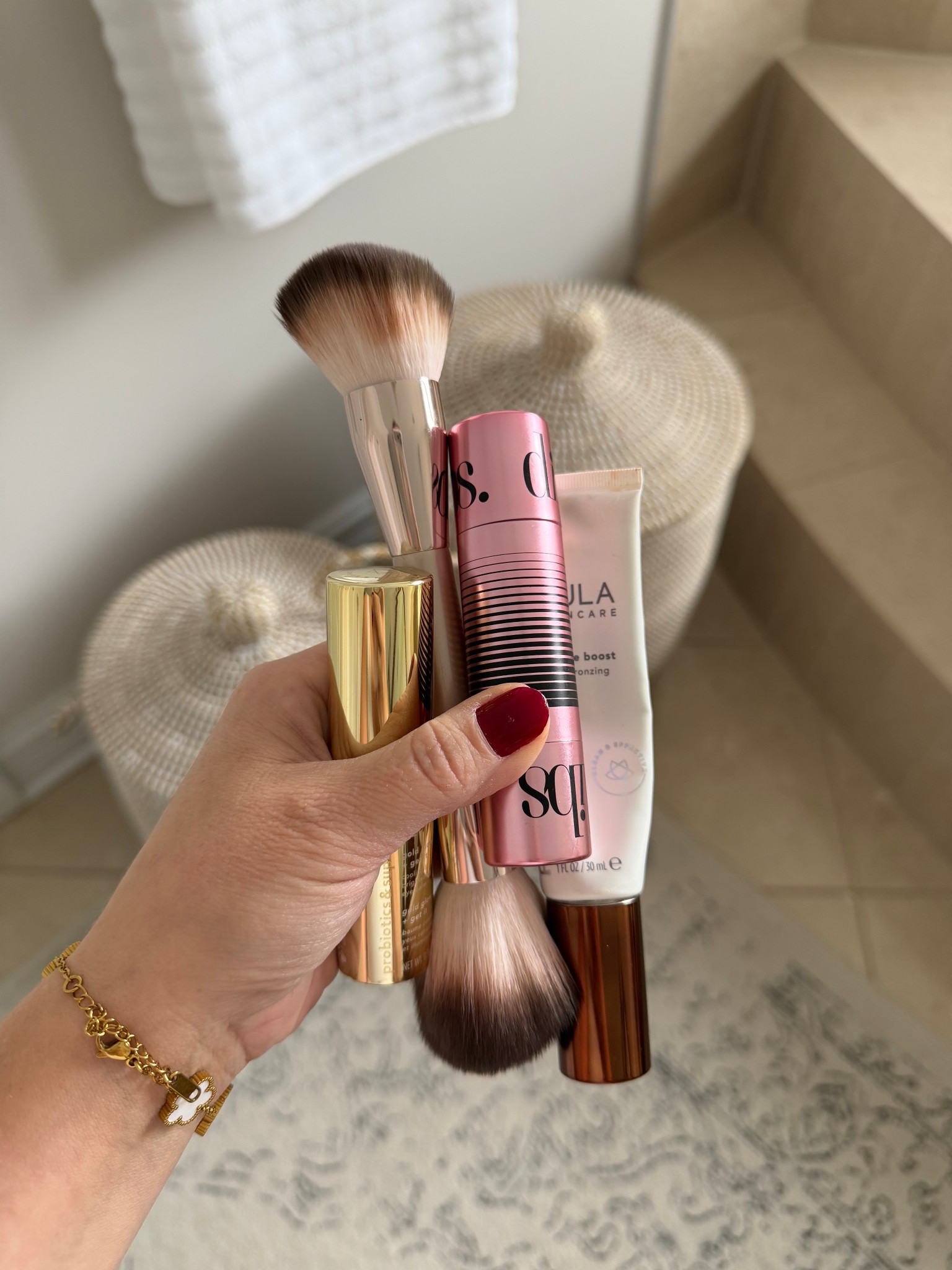 My makeup favorites — Dibs beauty, Dibs beauty brush, Tula bronzing boost and eye brightening stick. These would all make a great stocking stuffer too! 

#LTKGiftGuide #LTKselfcare #LTKBeauty