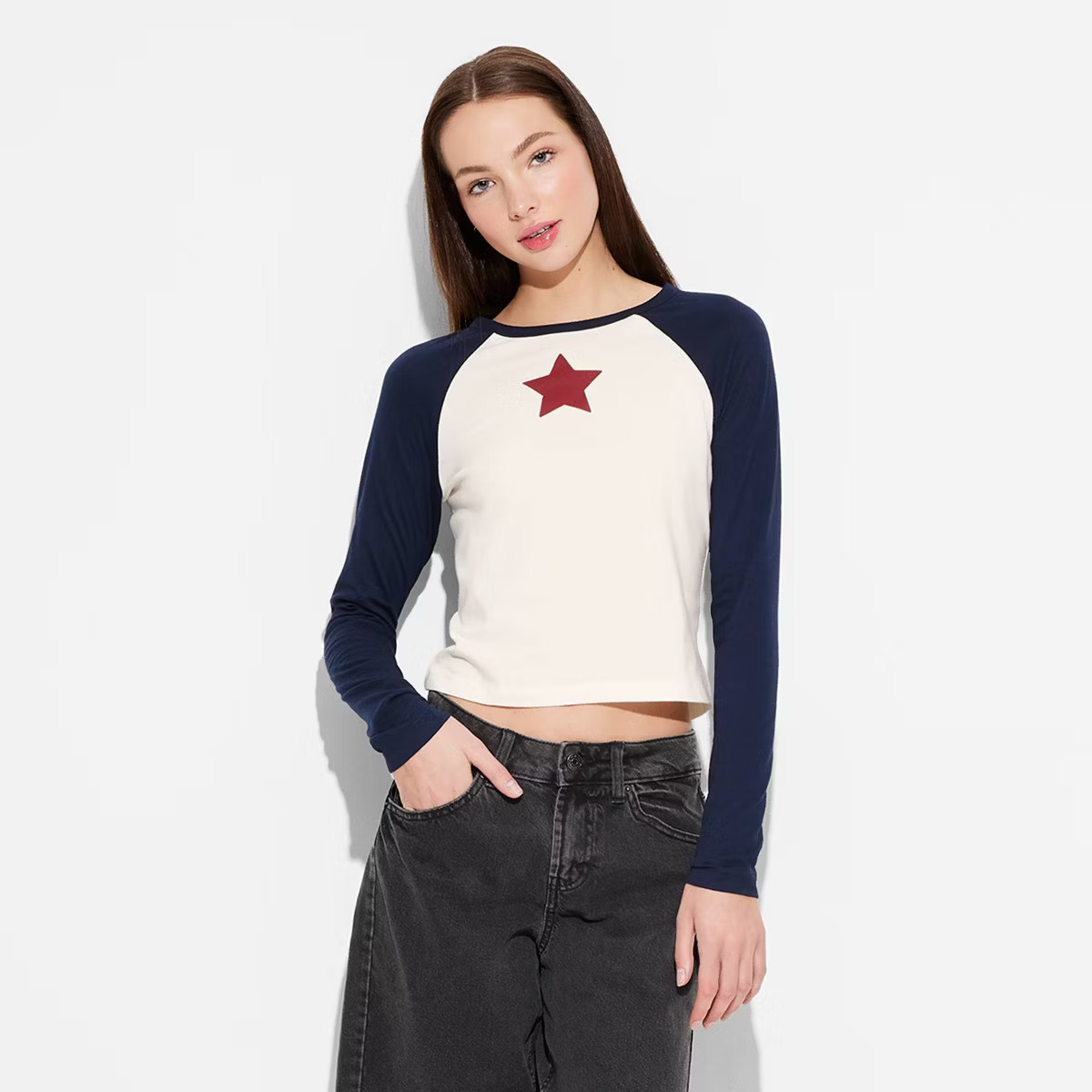 Women's Star Long Sleeve Graphic T-Shirt - White | Target