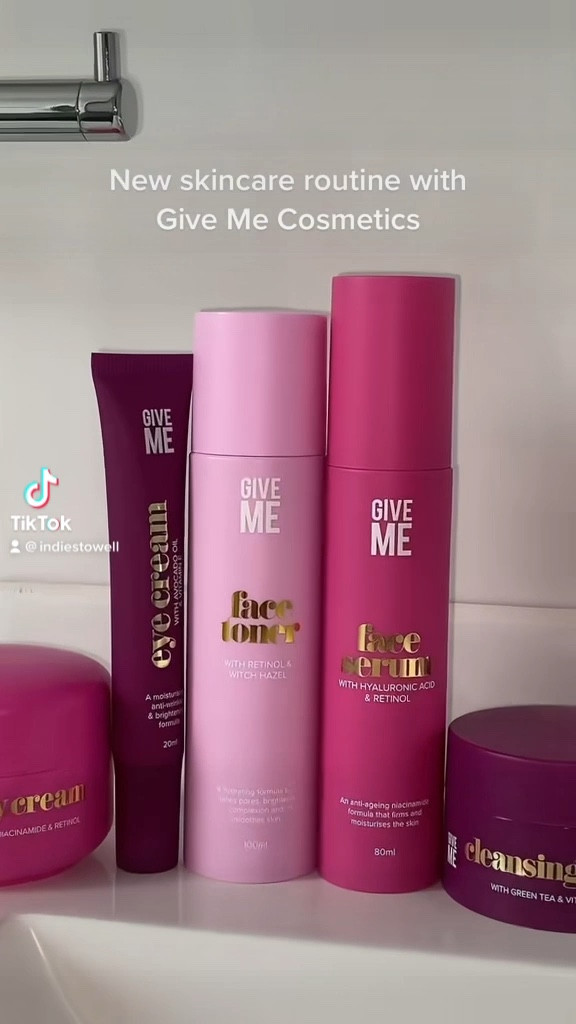 My nighttime skincare routine #GiveMe #Skincareroutine

#LTKunder50 #LTKGiftGuide #LTKbeauty