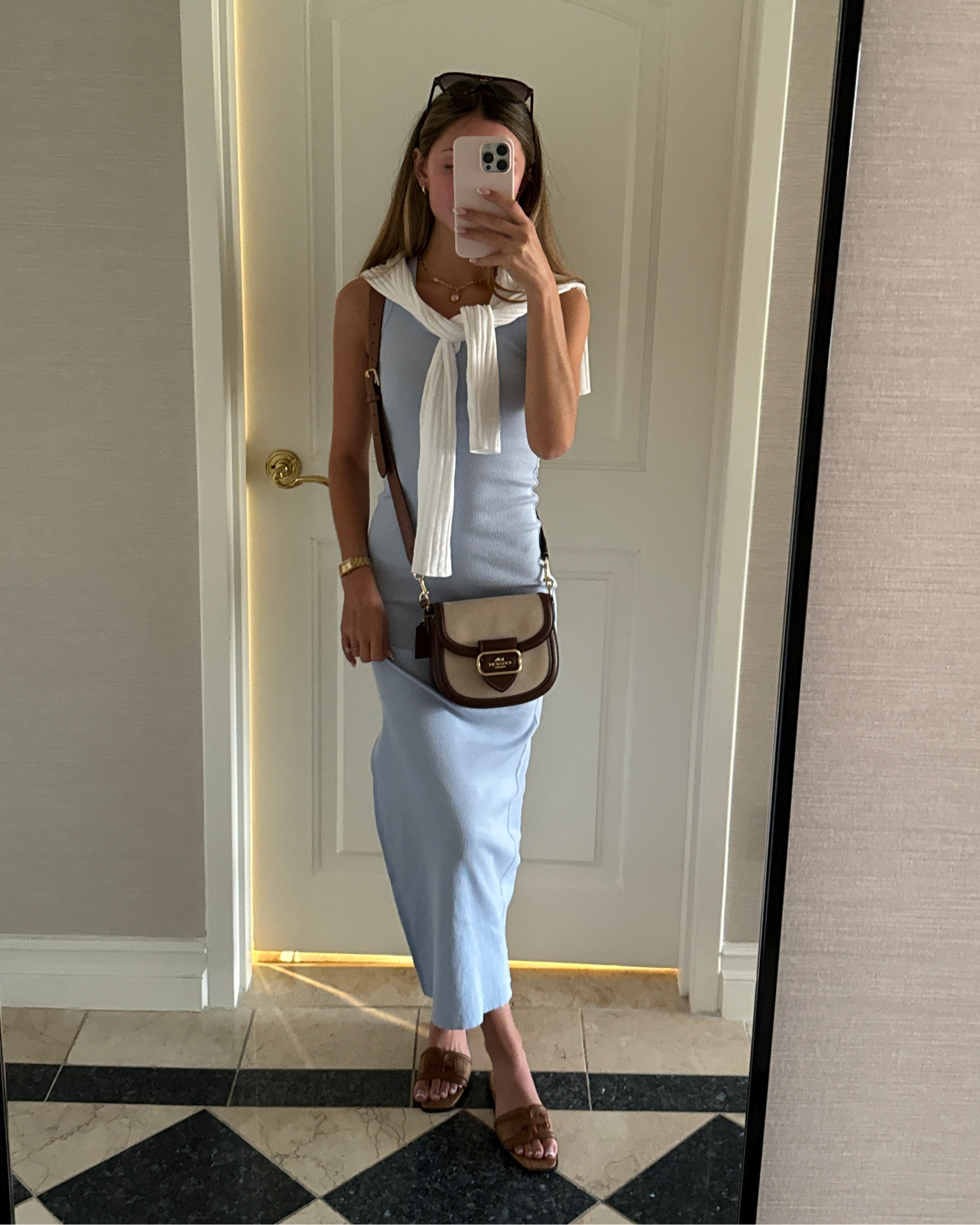 Spring shopping ootd 🩵

#LTKtravel #LTKsalealert #LTKstyletip