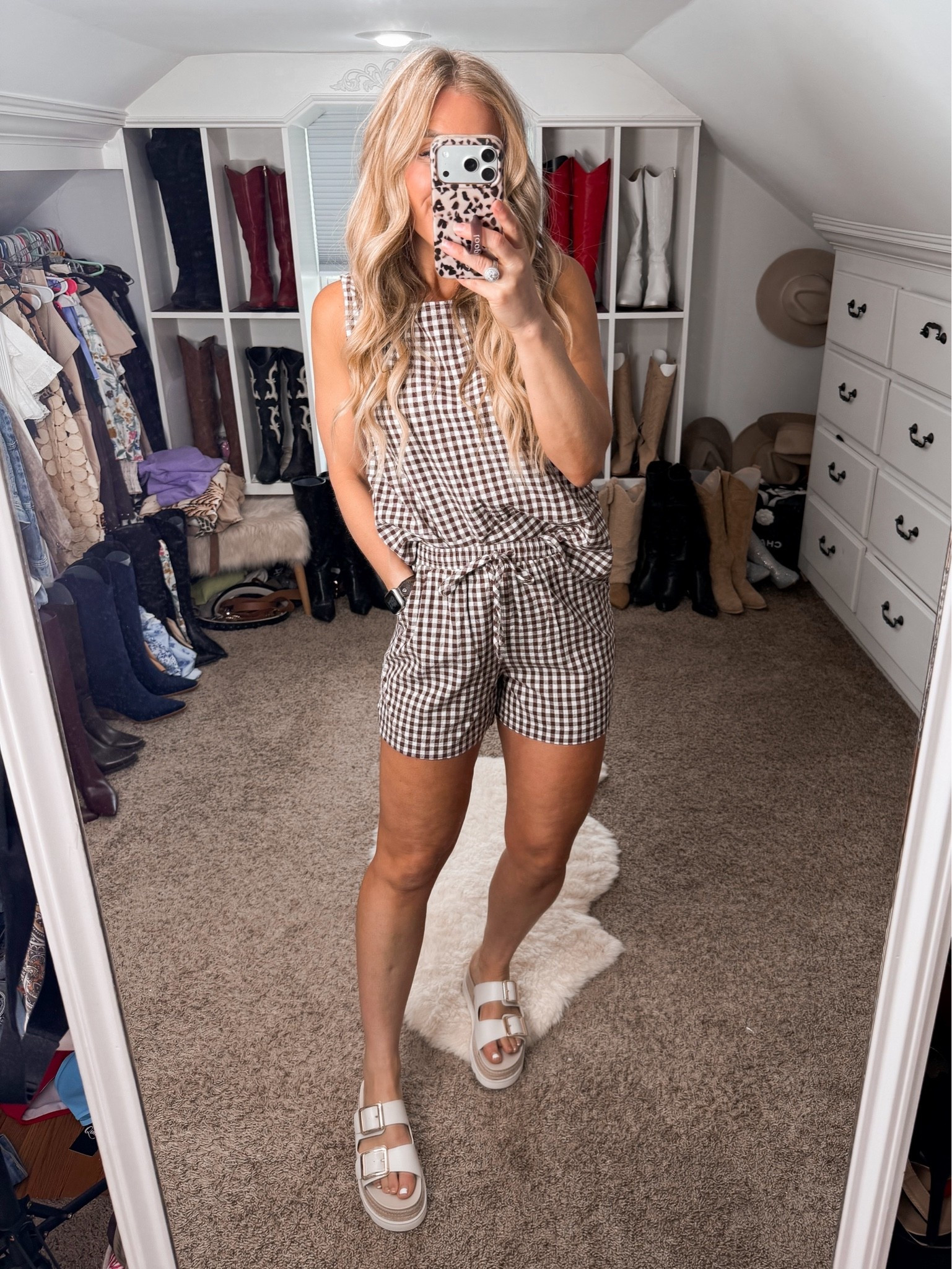 Amazon summer outfit idea!

Summer outfit, spring outfit, neutral spring outfit, neutral summer outfit, summer outfit idea, shorts set outfit, neutral shorts set