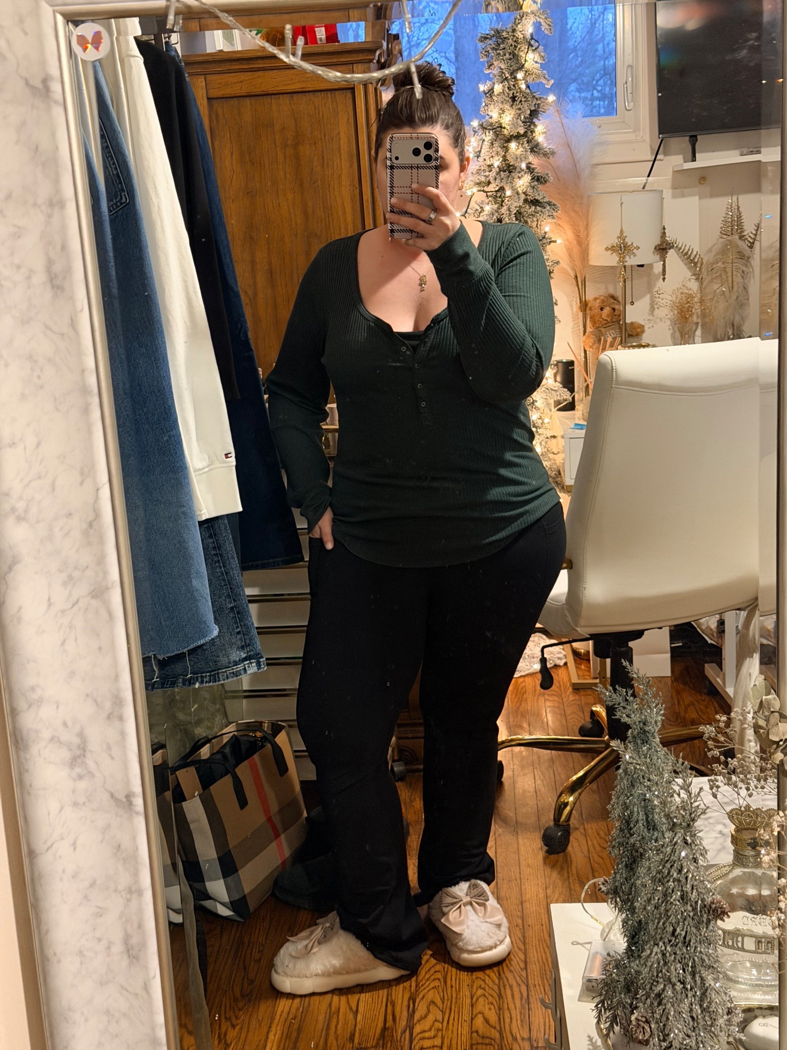 Fleeced line yoga pants for the win. These are perfect for those bone chilly cold days! 

#LTKFindsUnder50 #LTKMidsize #LTKSeasonal