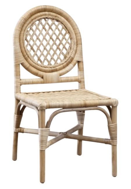 Mainly Basket chairs are so popular right now and for good reason! They’re durable and add texture to your space. 

I have them as counter stools in my kitchen and am impressed at how easy they are to clean up with kids. They’re made to order so be prepared to wait. But it’s worth it, I promise. 

#mainlybasket #diningchairs #counterstools #barstool #wicker