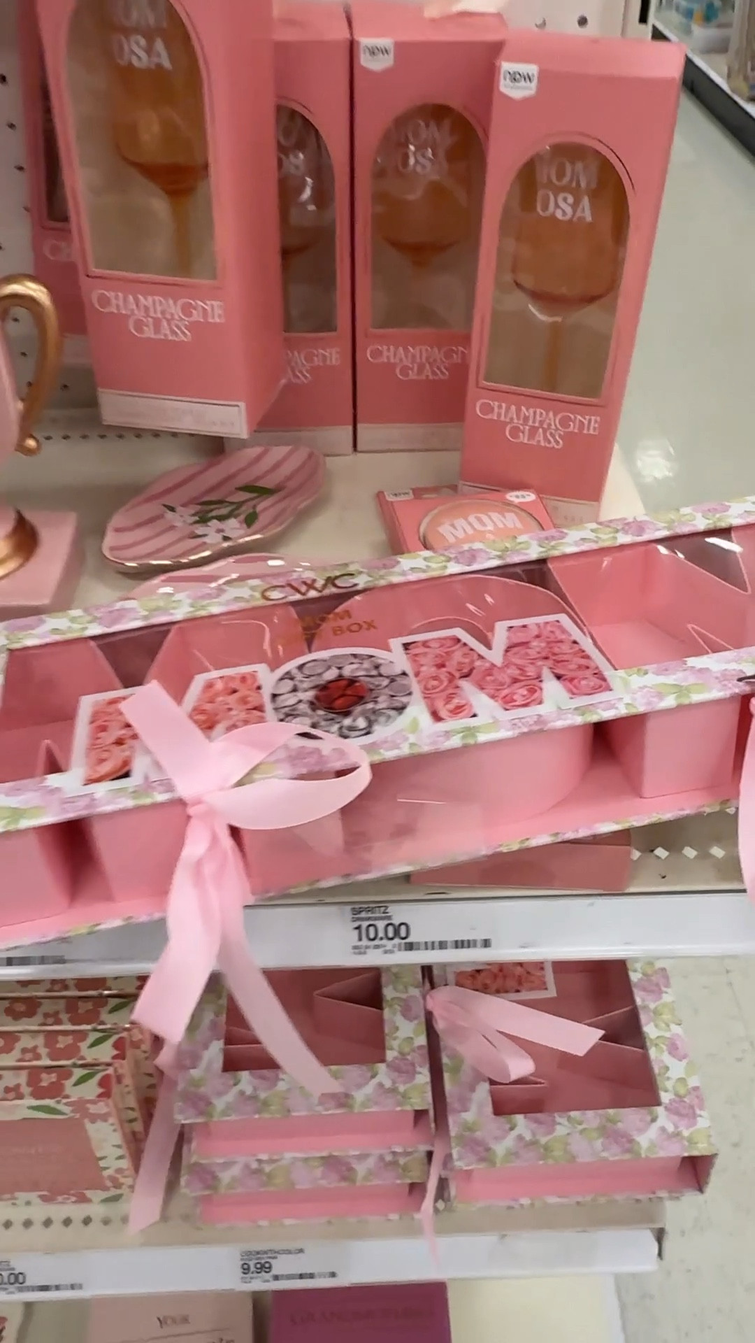 Mother’s Day items coming out at Target 😍🩷

#LTKSeasonal #LTKHome #LTKmomlife