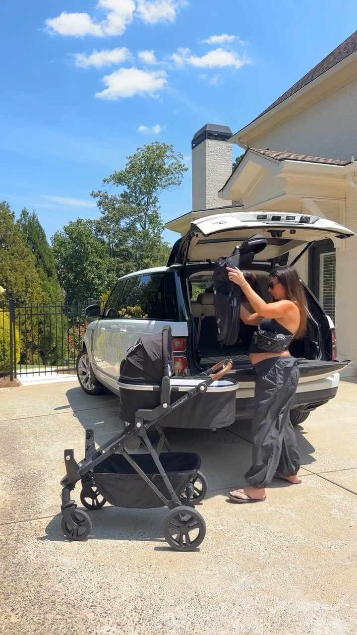 Choosing a stroller is SO overwhelming. The @hello_mockingbird 3.0 cannot be beat 🤍 use
my code GRETCHENGIFT for a FREE cupholder with stroller purchase (just add both to your
cart) #MockingbirdPartner #strollerreview #doublestroller
